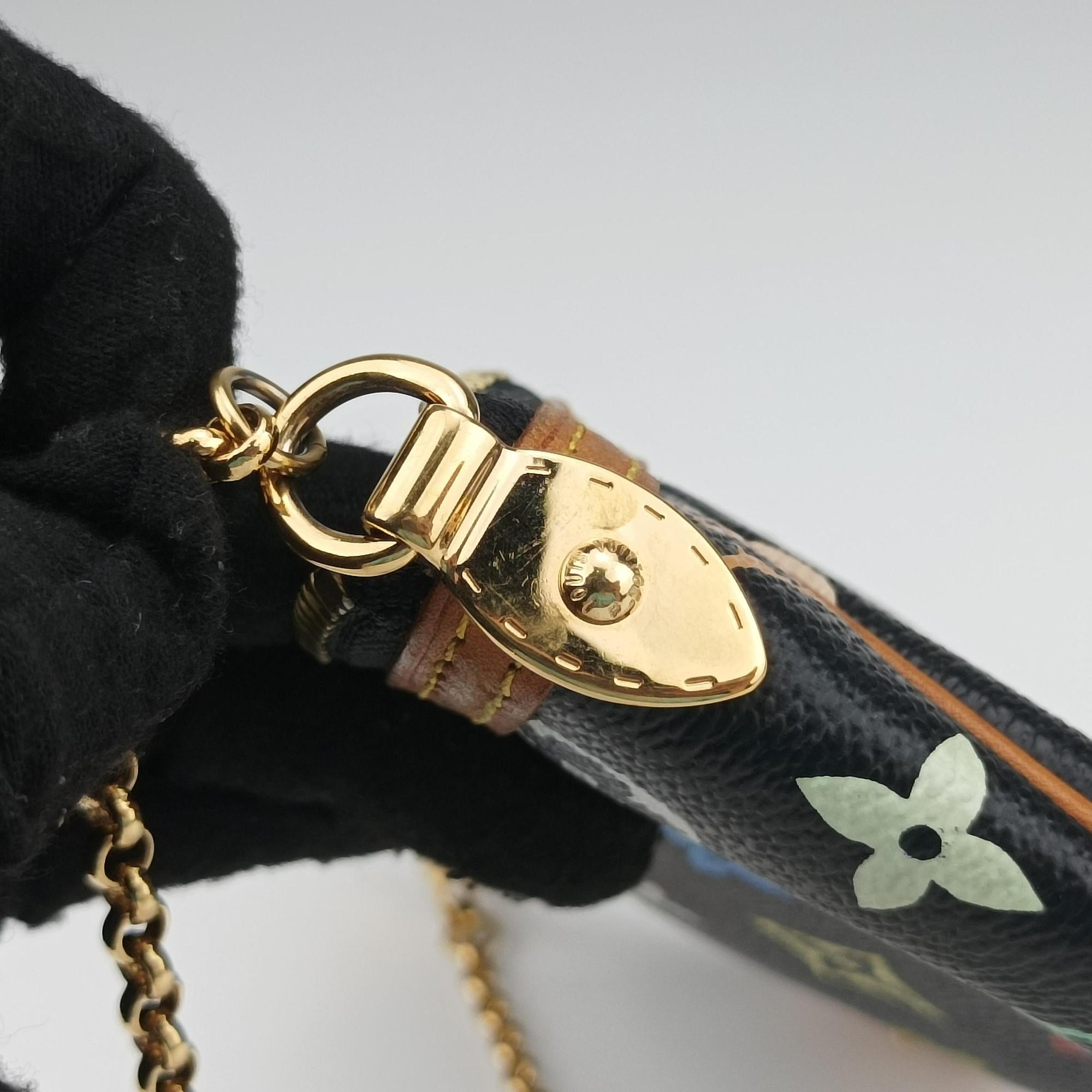 Pochette Mira MM Noir Monogram Multicolor M60097 AA6018ポシェット ミラ MM ノワール モノグラム マルチカラー M60097 AA6018