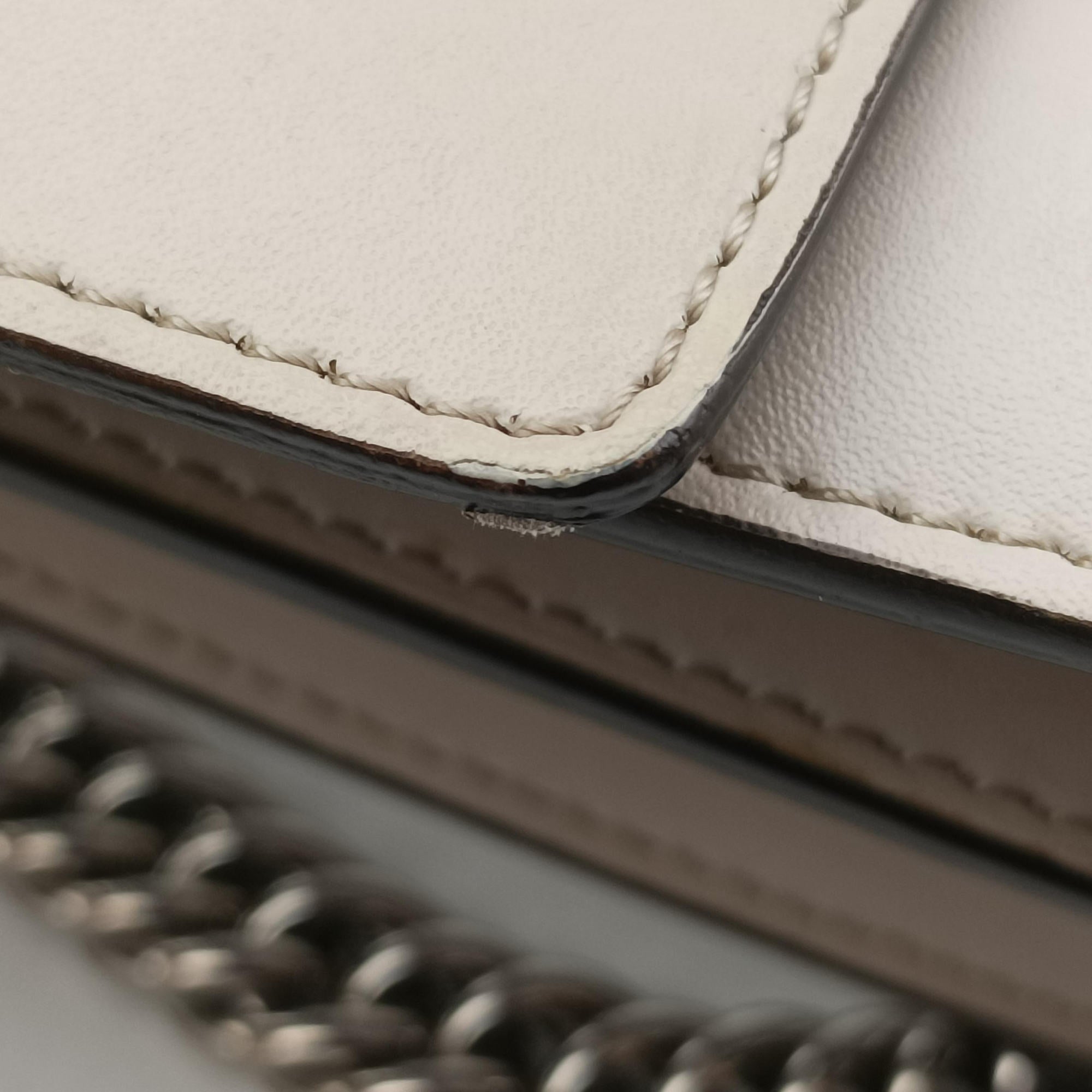 Studded Kan I Beige Leather 8M0381 8M0381-SR0 179-8241スタッズ キャナイ ベージュ レザー 8M0381 8M0381-SR0 179-8241