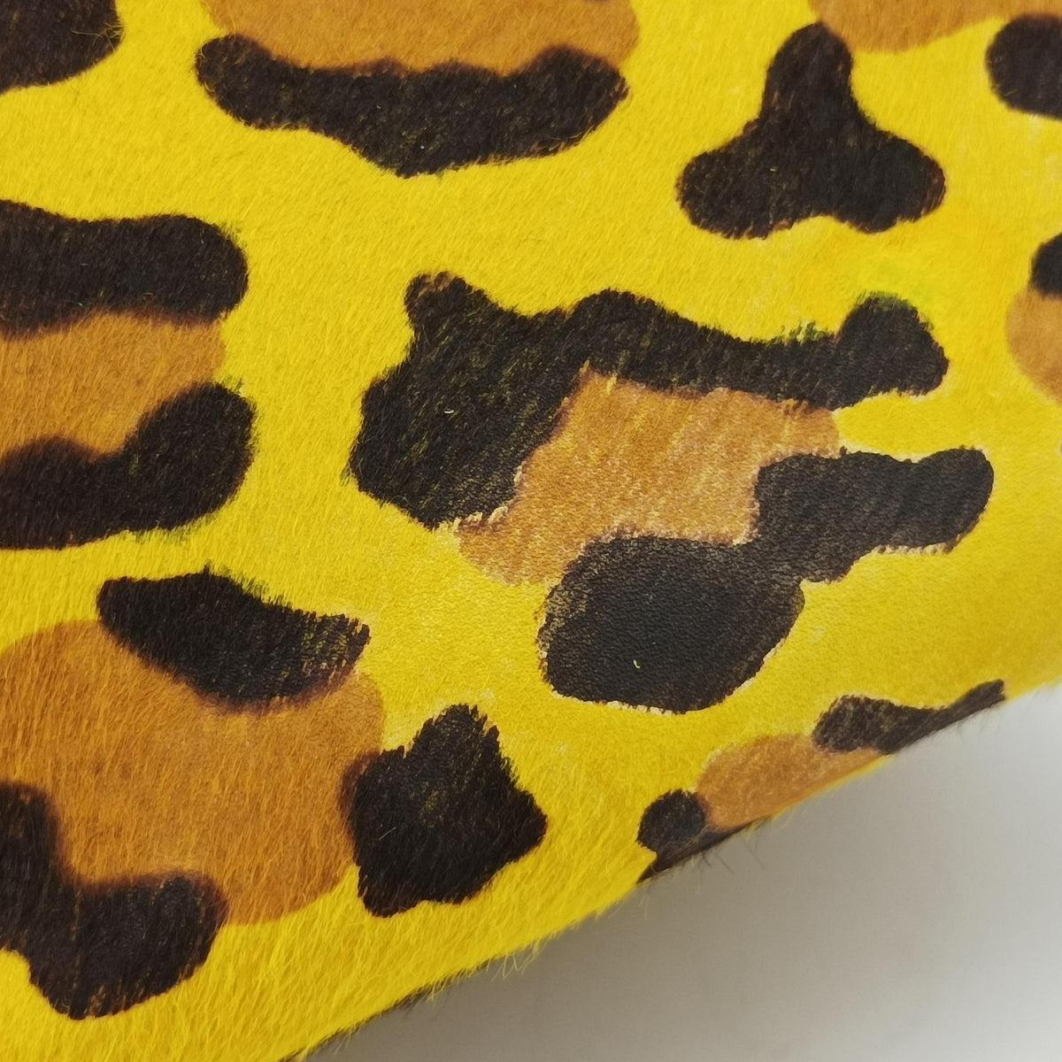 Pre-owned Prada Leopard Pattern Cavallino yellow×Multicolour suede×Leather×ponyhair 1BA025 handbag | stylenewstar