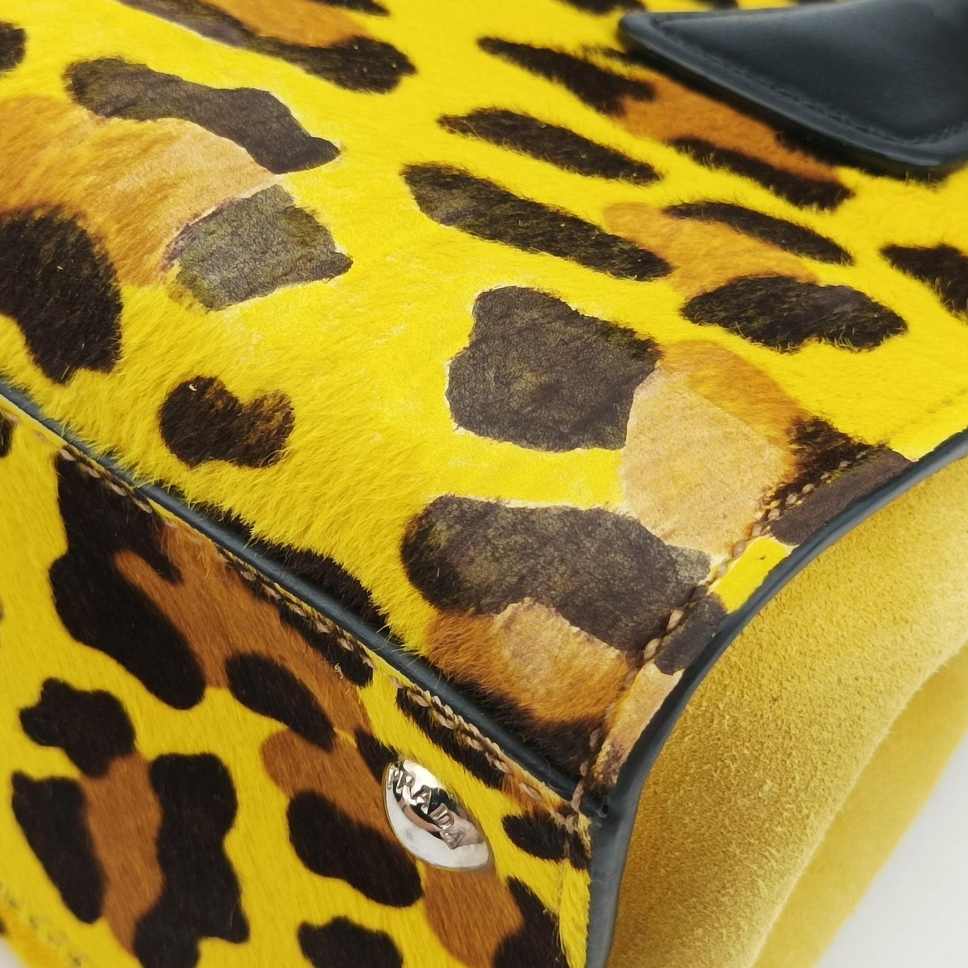 Pre-owned Prada Leopard Pattern Cavallino yellow×Multicolour suede×Leather×ponyhair 1BA025 handbag | stylenewstar