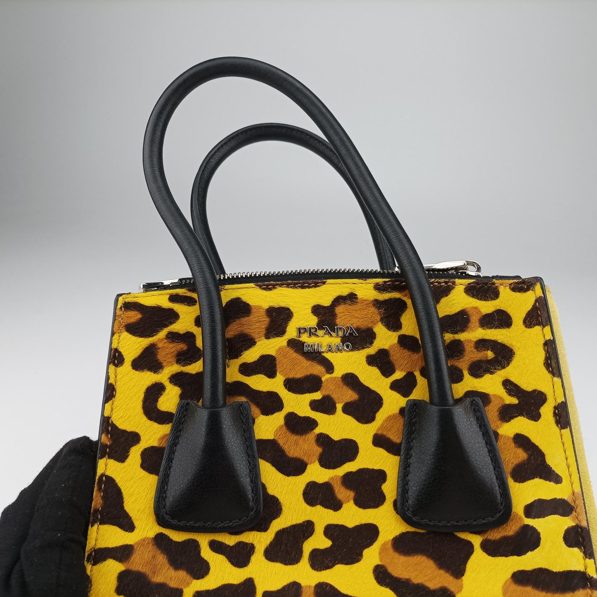Pre-owned Prada Leopard Pattern Cavallino yellow×Multicolour suede×Leather×ponyhair 1BA025 handbag | stylenewstar