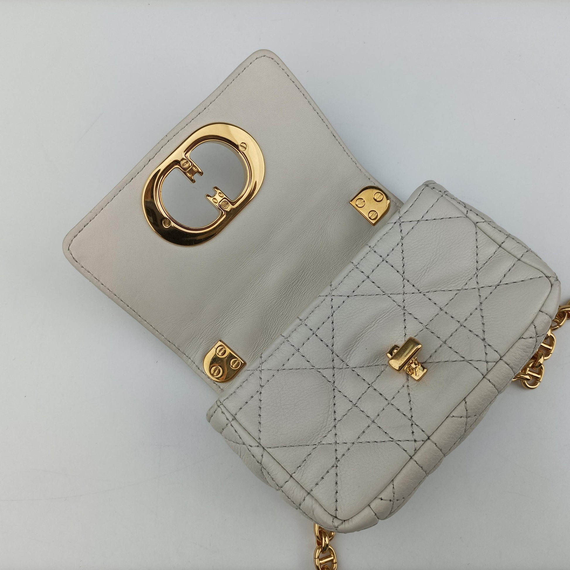 Caro micro White Leather IC Chipカロ マイクロ ホワイト レザー ICチップ