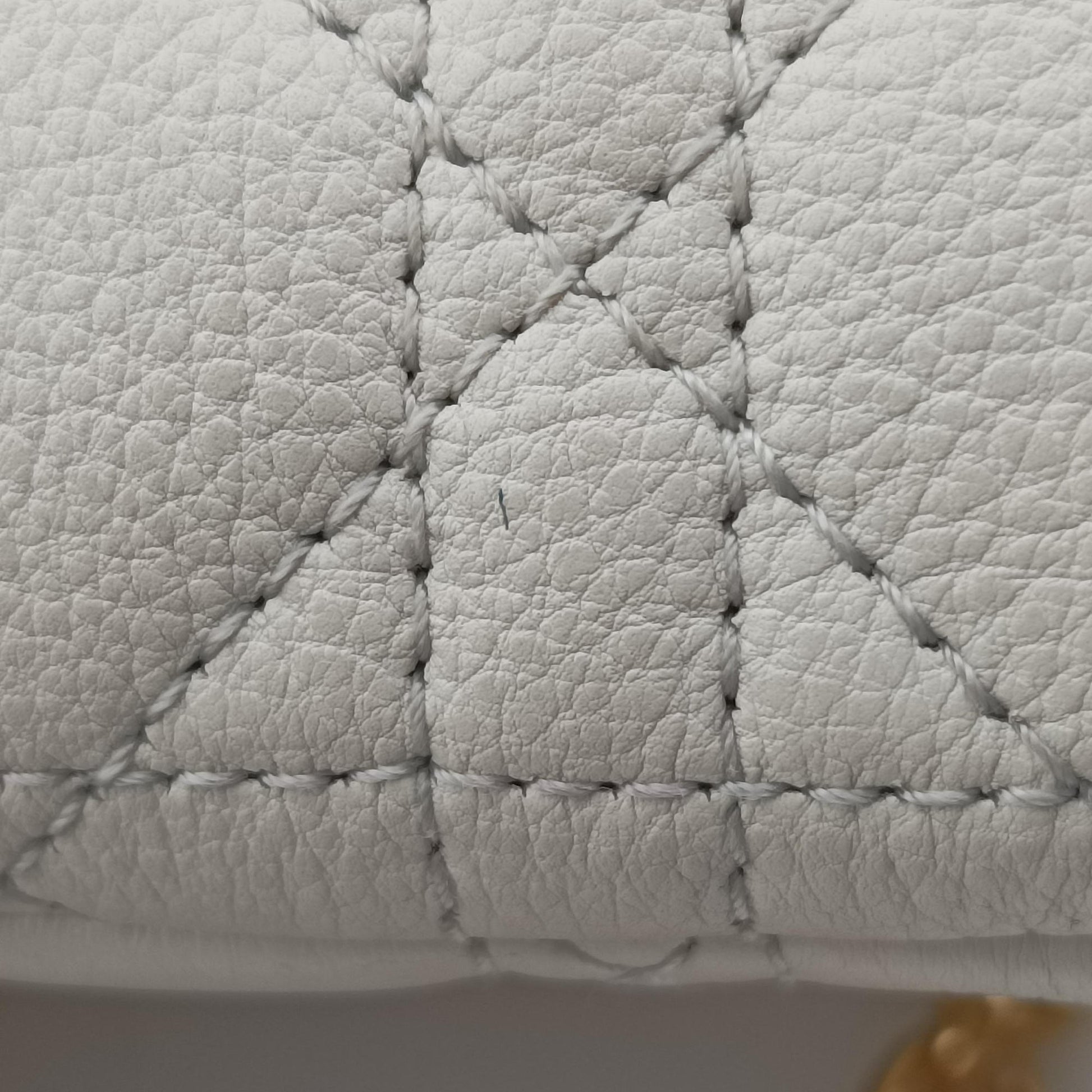 Caro micro White Leather IC Chipカロ マイクロ ホワイト レザー ICチップ