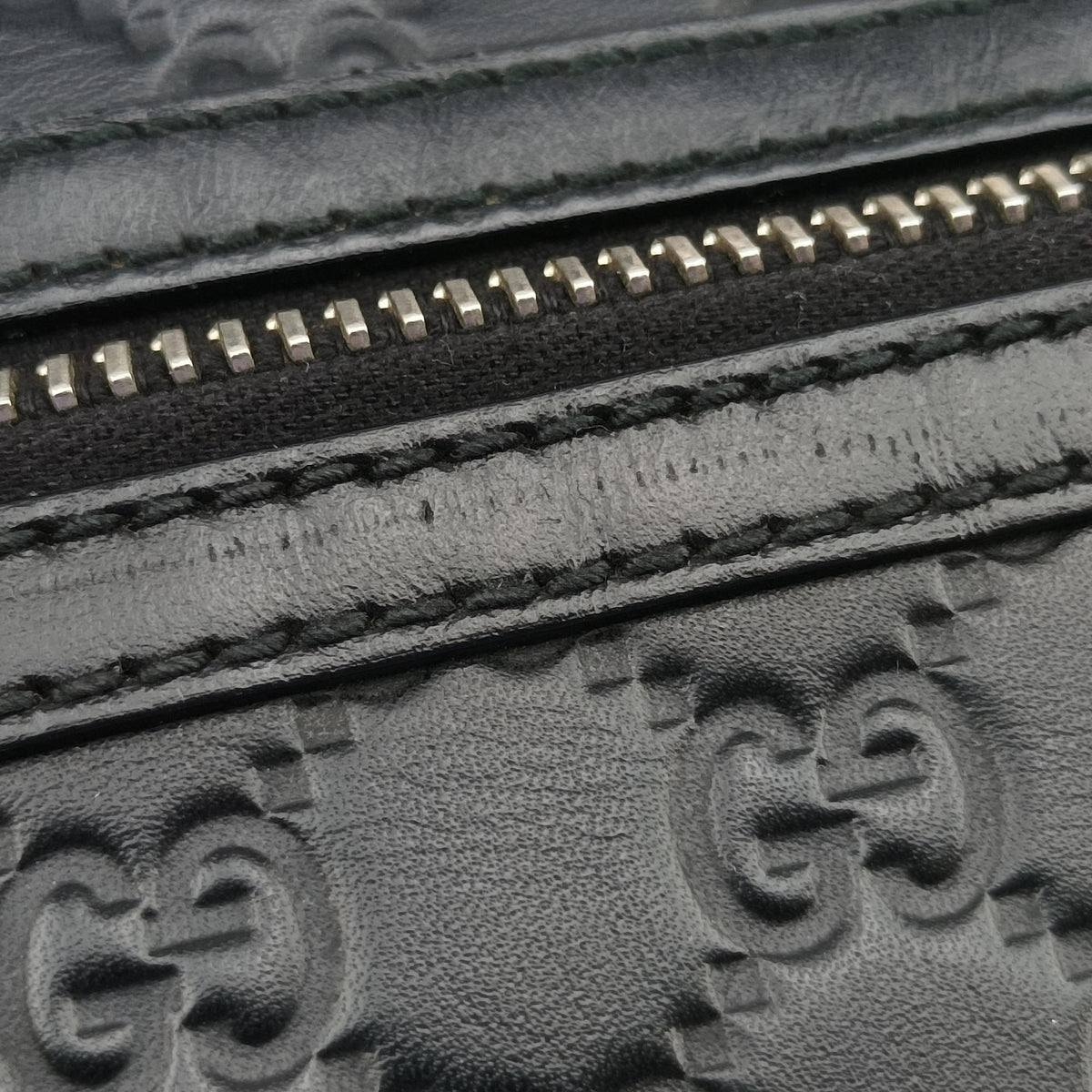 Pre-owned Gucci Guccissima Black Leather 246410 handbag | stylenewstar