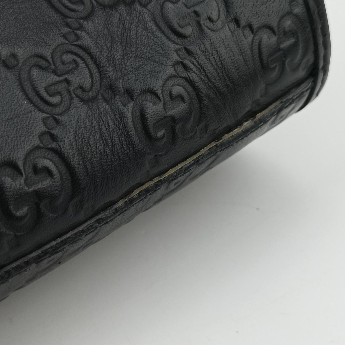 Pre-owned Gucci Guccissima Black Leather 246410 handbag | stylenewstar