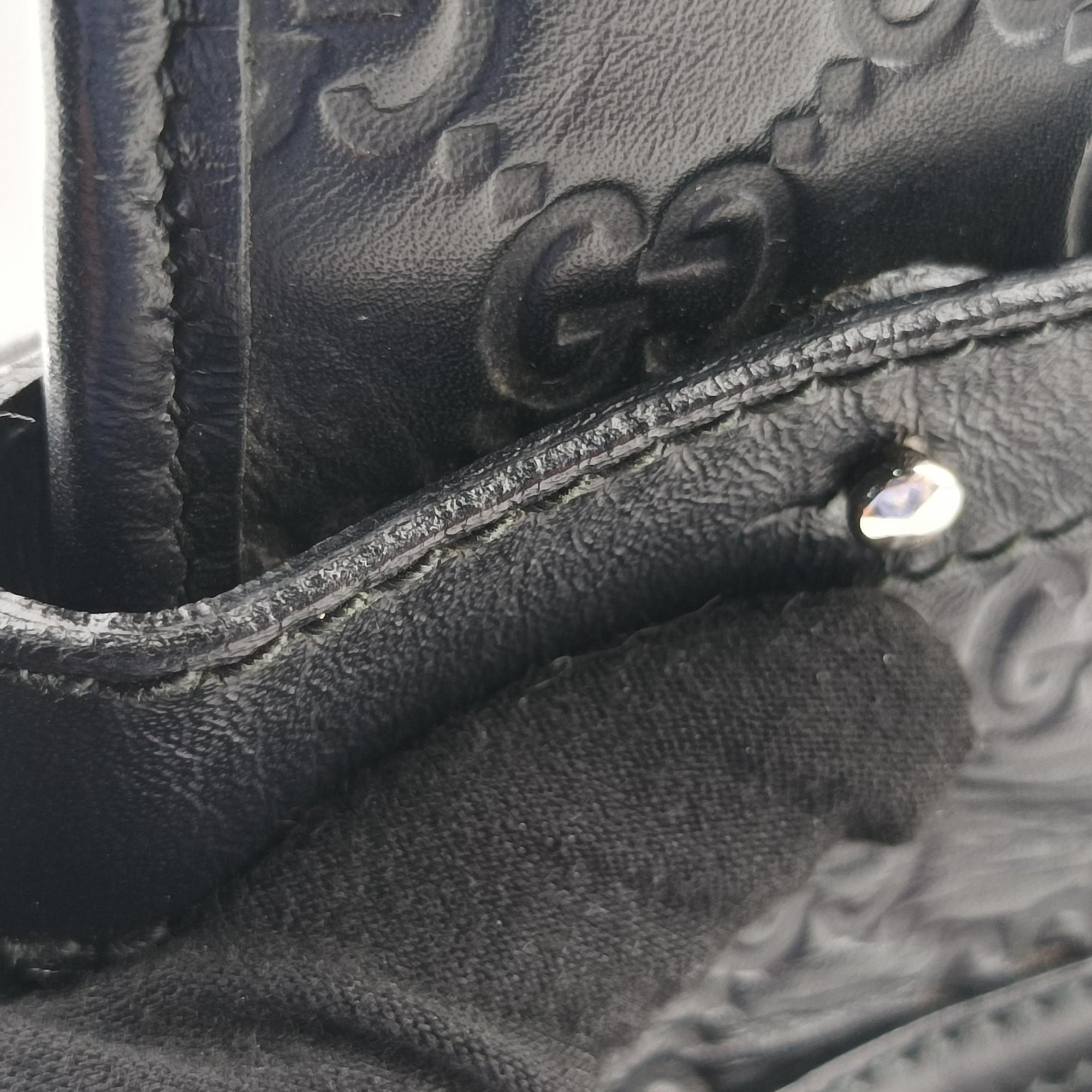 Pre-owned Gucci Guccissima Black Leather 246410 handbag | stylenewstar