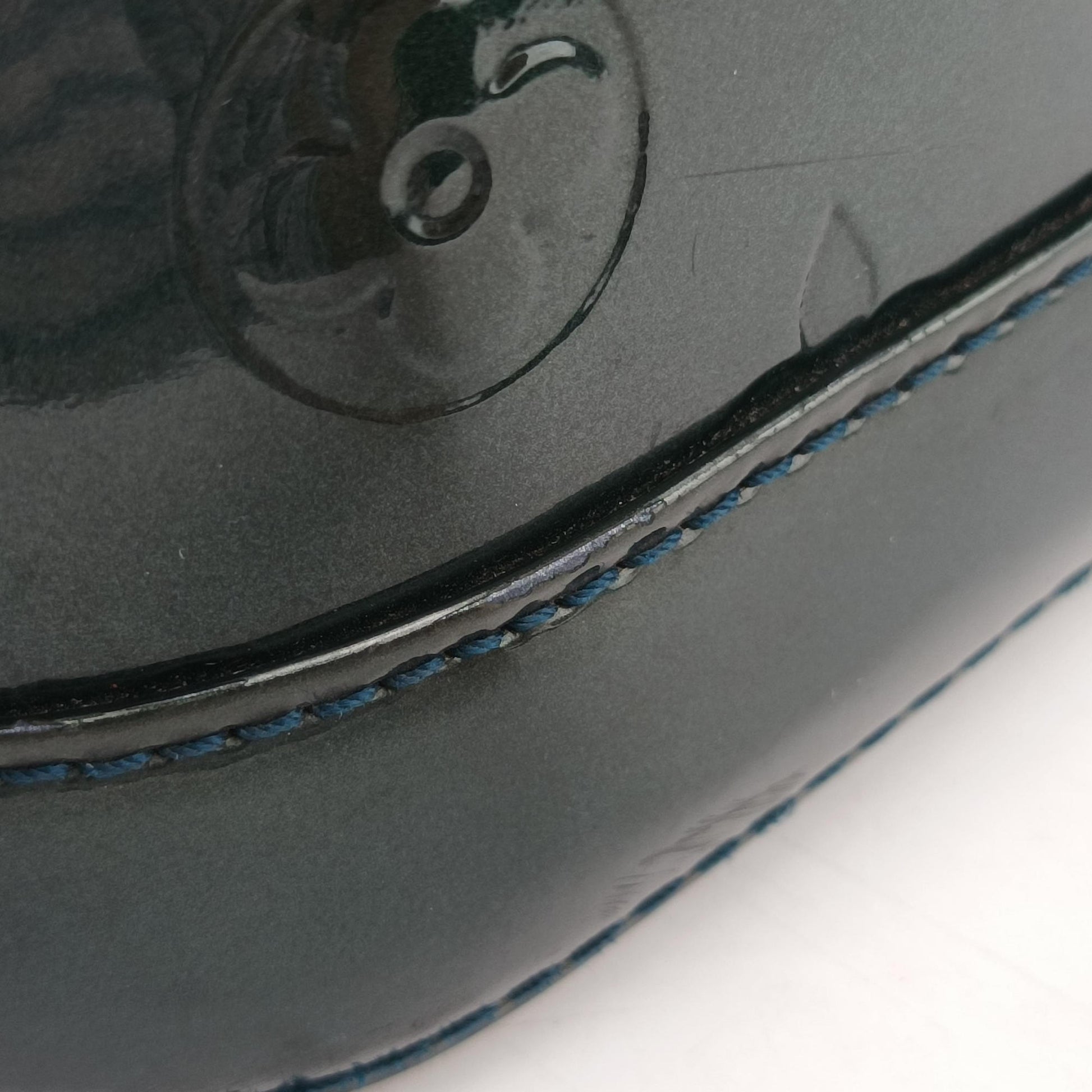 Alma PM Bleu Nuit Vernis M93682 MI4032アルマPM ブルーニュイ ヴェルニ M93682 MI4032