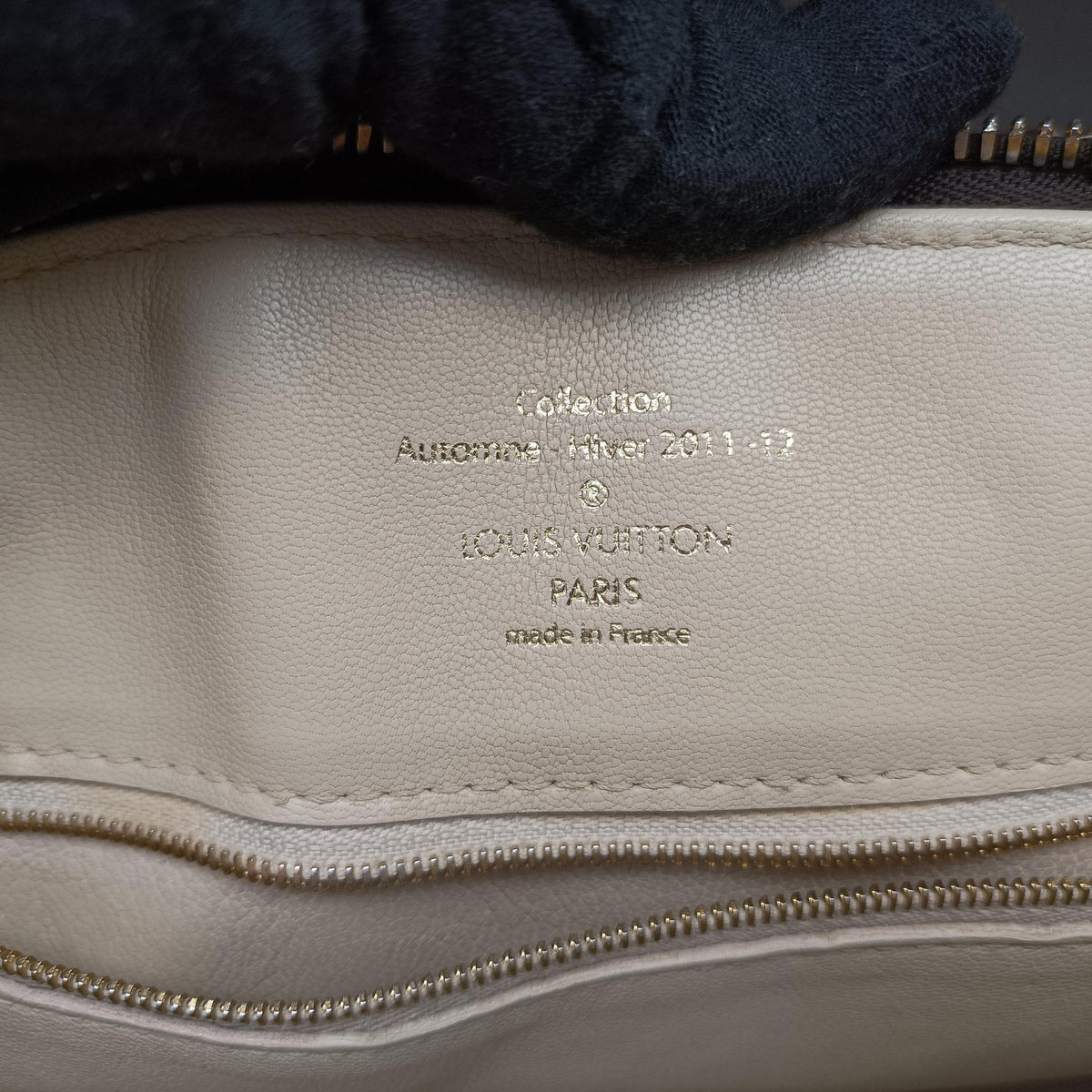 Pre-owned Louis Vuitton Lockit Monogram/Brown Shiny Monogram M40597 handbag | stylenewstar