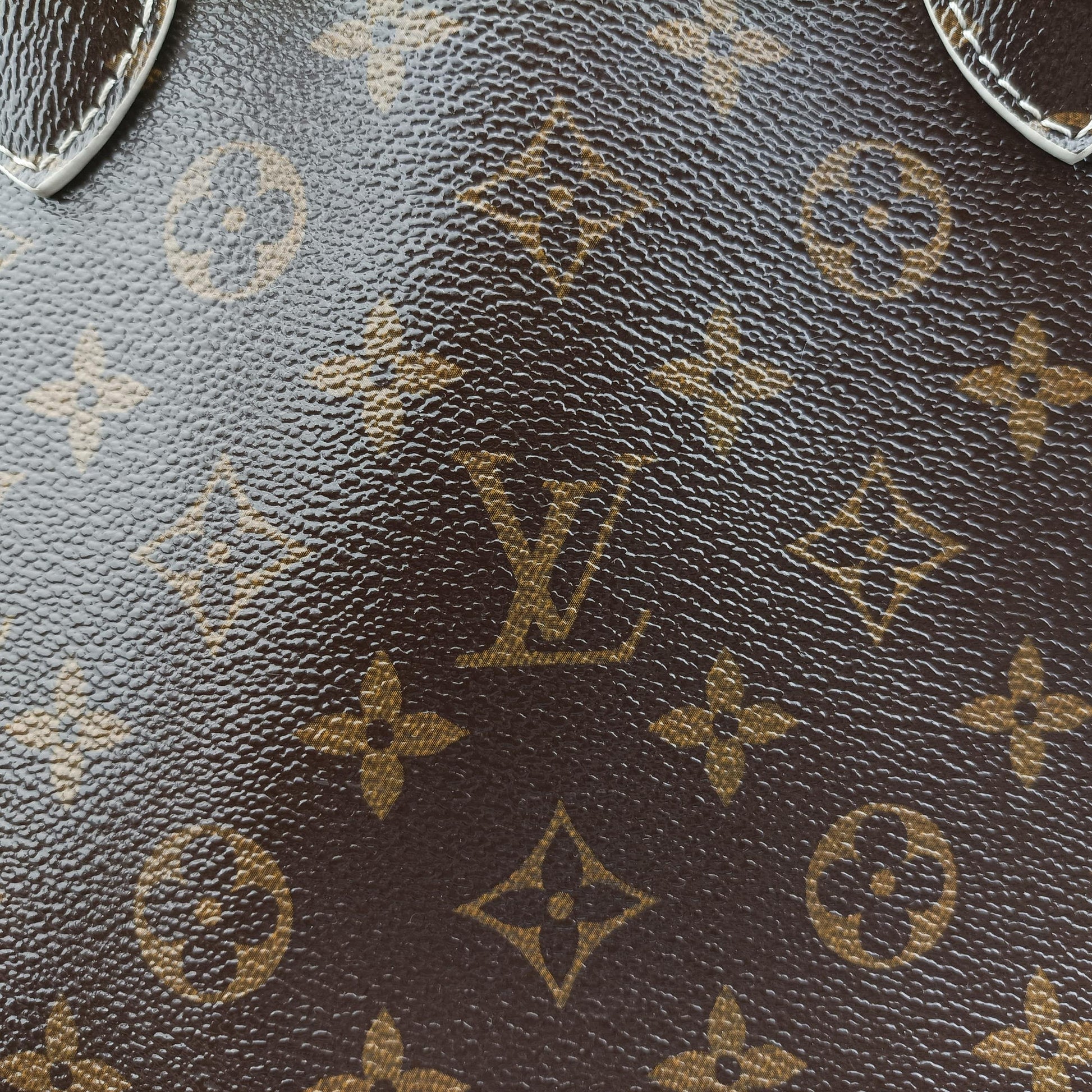 Pre-owned Louis Vuitton Lockit Monogram/Brown Shiny Monogram M40597 handbag | stylenewstar