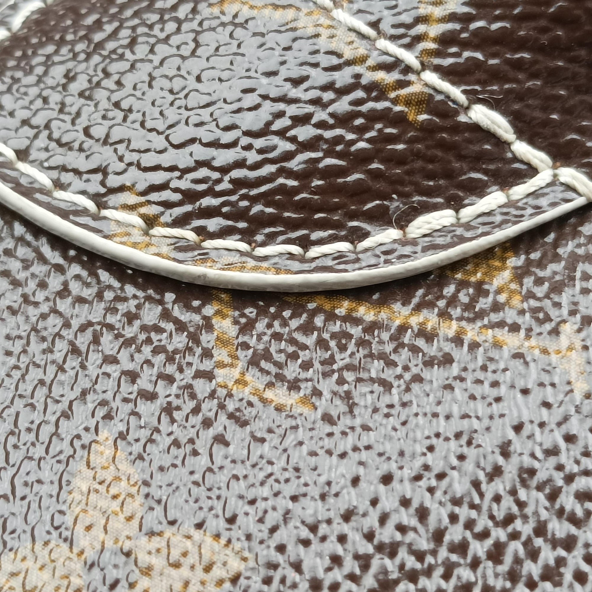Pre-owned Louis Vuitton Lockit Monogram/Brown Shiny Monogram M40597 handbag | stylenewstar