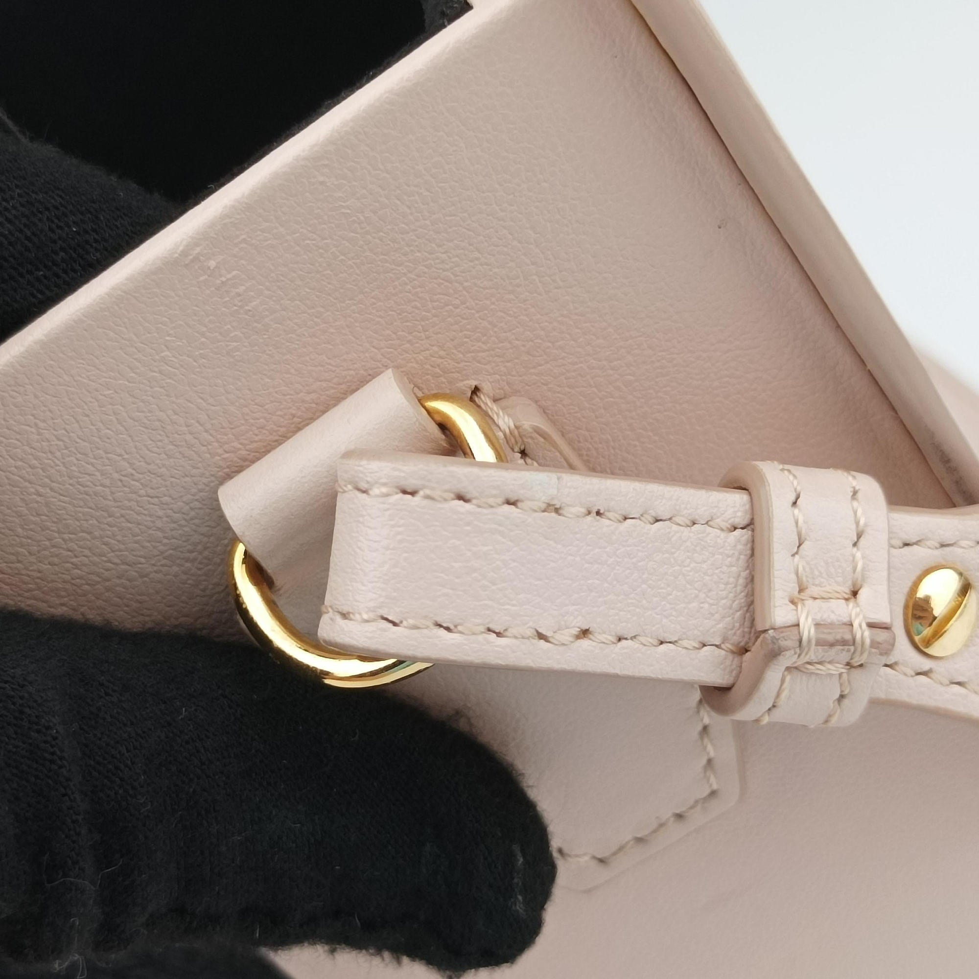 FENDI Box Packaging Pink Leather 8BT339 8BT339-ADP6 209-0179FENDIボックス パッケージング ピンク レザー 8BT339 8BT339-ADP6 209-0179