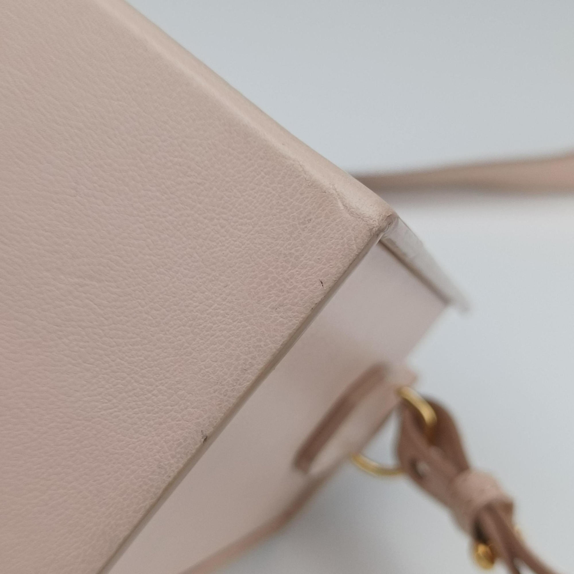 FENDI Box Packaging Pink Leather 8BT339 8BT339-ADP6 209-0179FENDIボックス パッケージング ピンク レザー 8BT339 8BT339-ADP6 209-0179