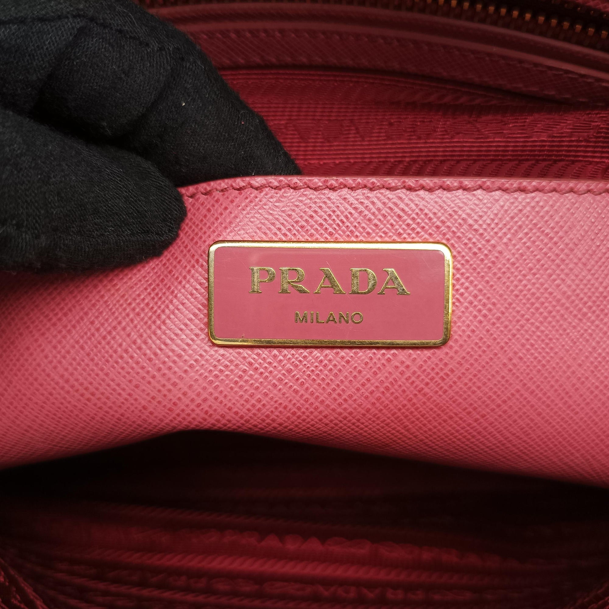 Promenade Pink SAFFIANO Leather BN2558 7/G 165プロムナード ピンク サフィアーノレザー BN2558 7/G 165