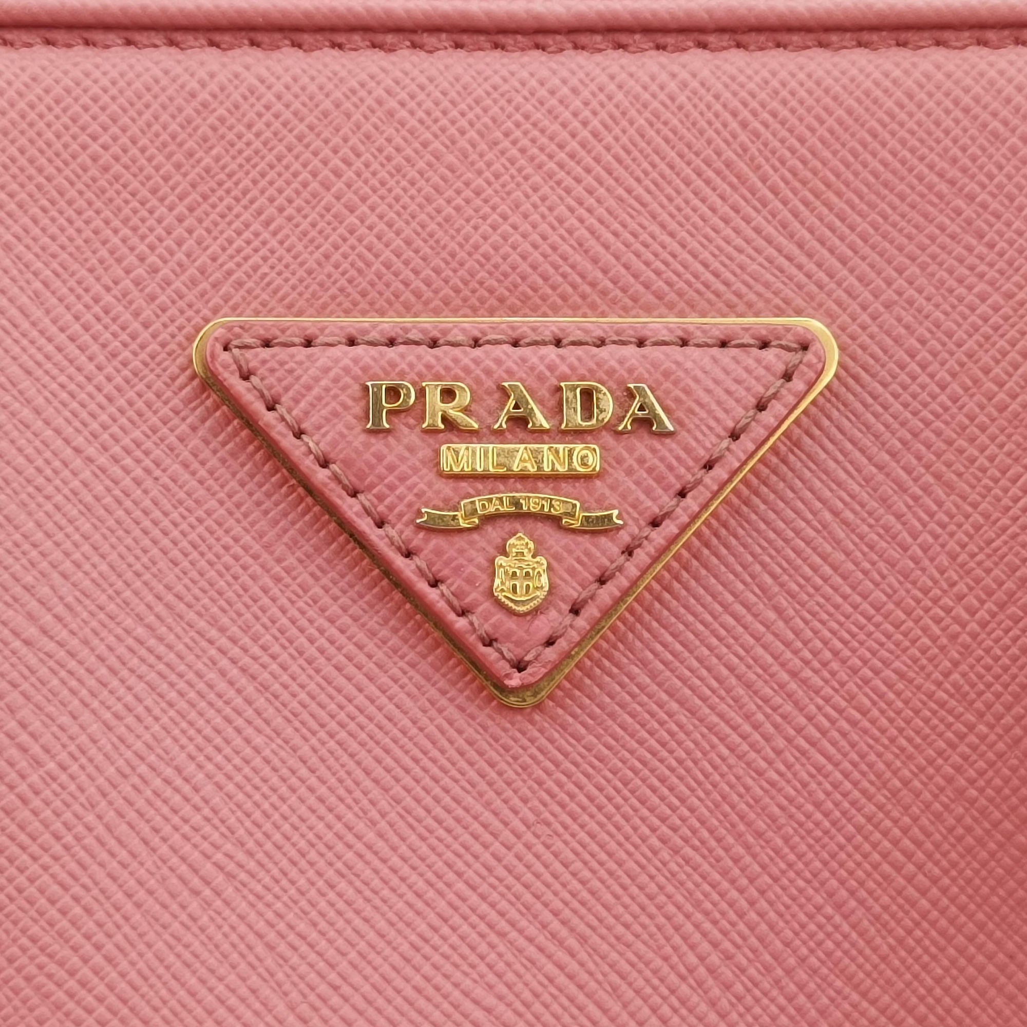 Promenade Pink SAFFIANO Leather BN2558 7/G 165プロムナード ピンク サフィアーノレザー BN2558 7/G 165