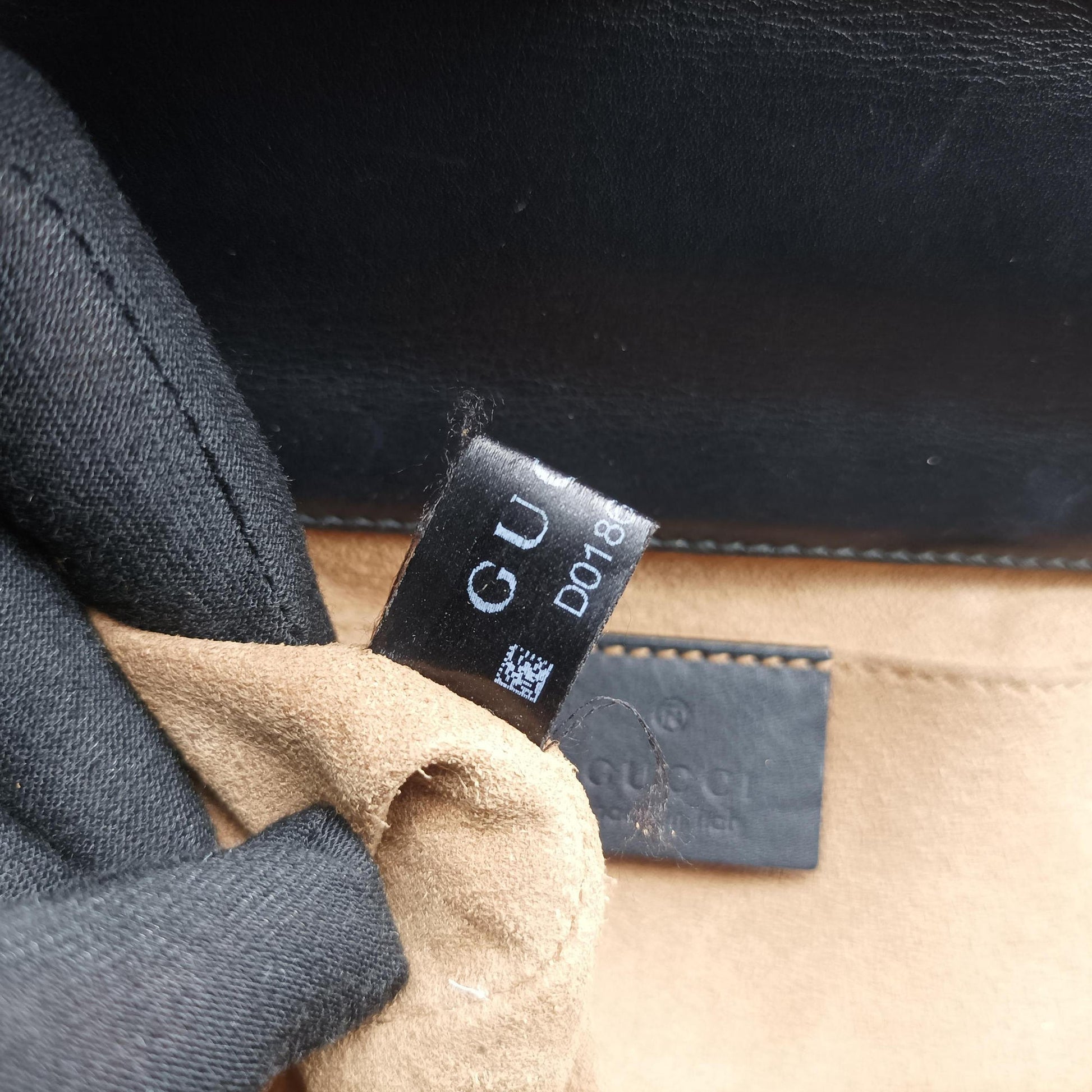 Padlock Black Leather 409487 D018685766パドロック ブラック レザー 409487 D018685766