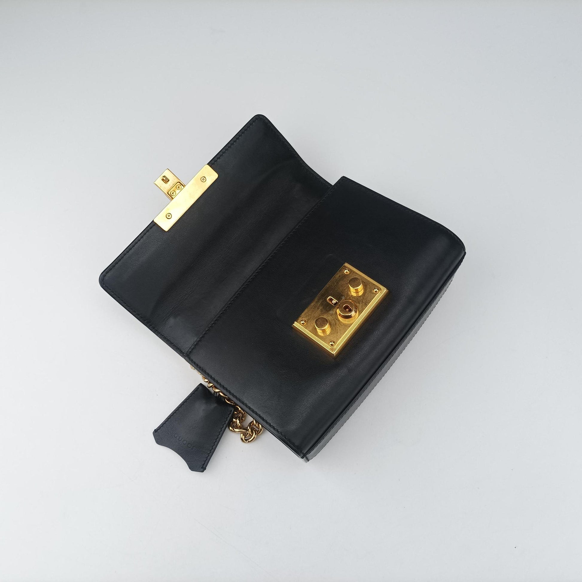 Padlock Black Leather 409487 D018685766パドロック ブラック レザー 409487 D018685766