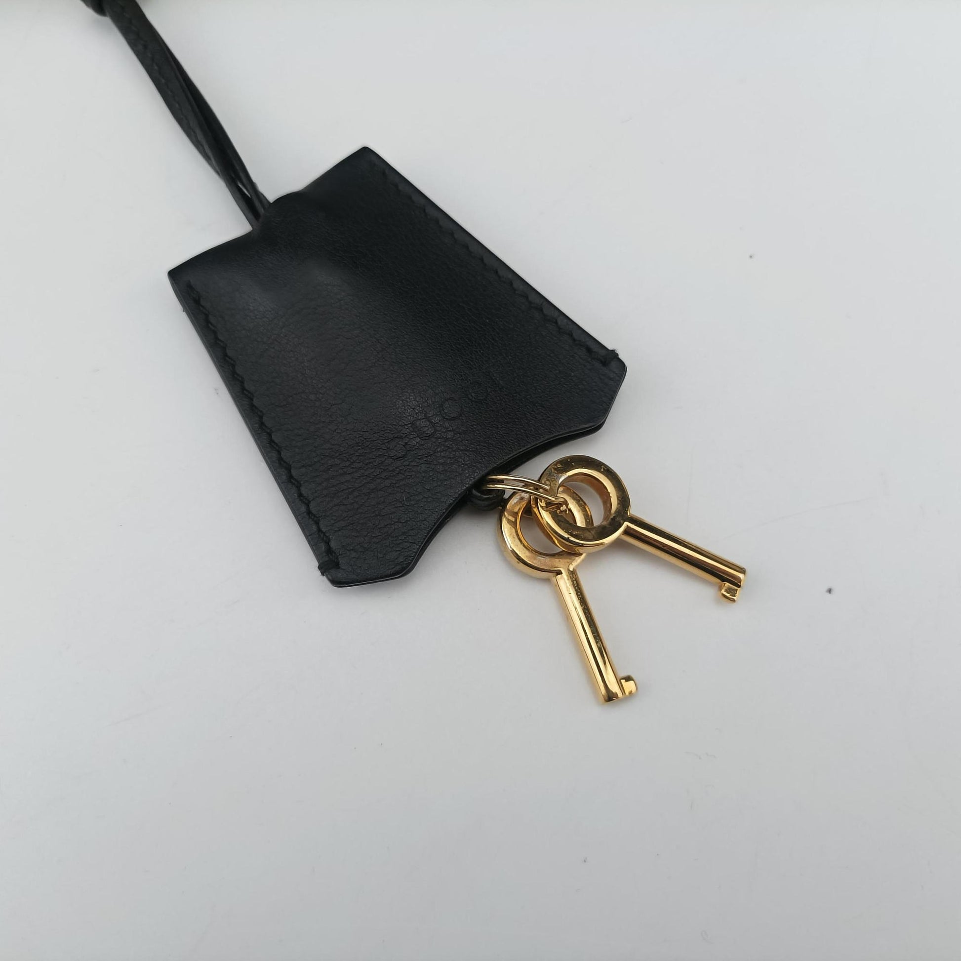 Padlock Black Leather 409487 D018685766パドロック ブラック レザー 409487 D018685766
