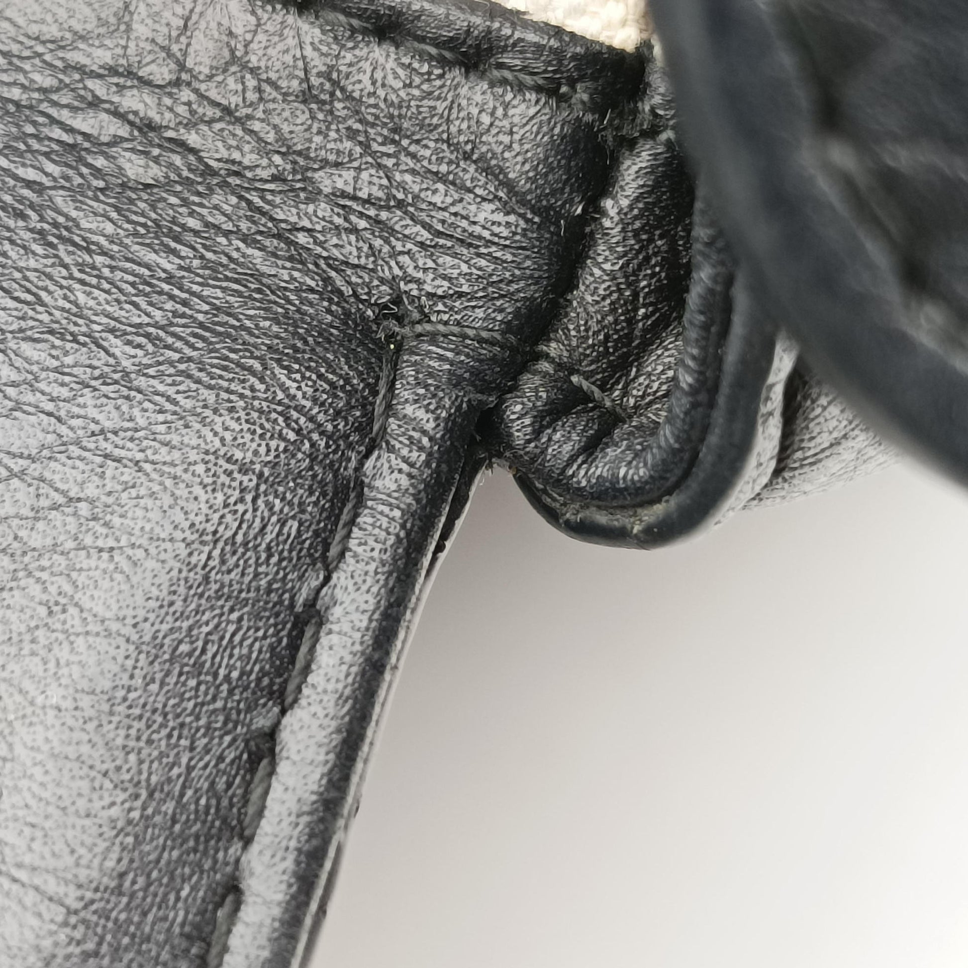 New Bamboo Black Leather 240241 C6969639バンブー ブラック レザー 240241 C6969639