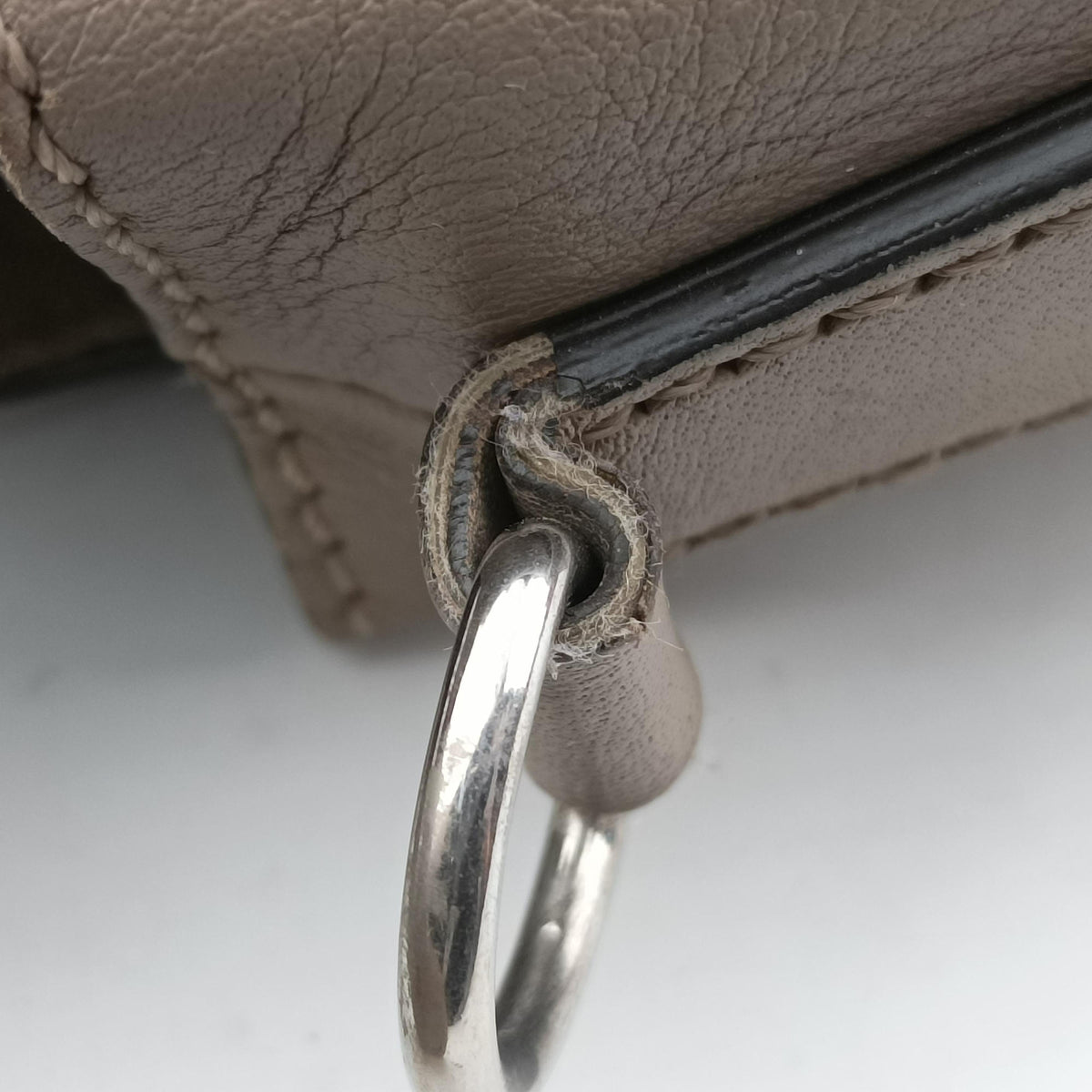 By The Way Beige Leather 8BL125 8BL125-1D5 158-010バイザウェイ ベージュ レザー 8BL125 8BL125-1D5 158-010