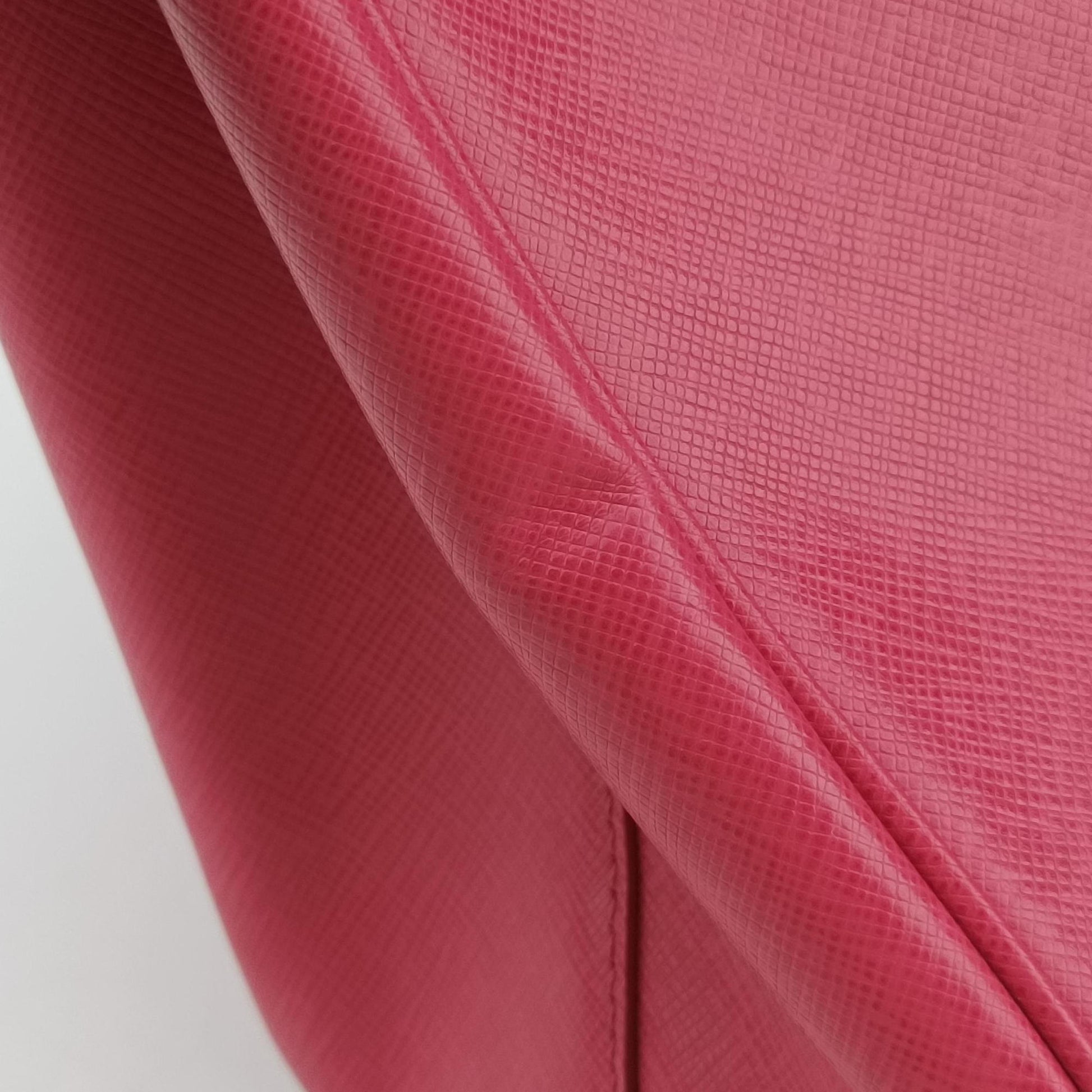 Galleria Pink SAFFIANO Leather BN1786 103ガレリア ピンク サフィアーノレザー BN1786 103