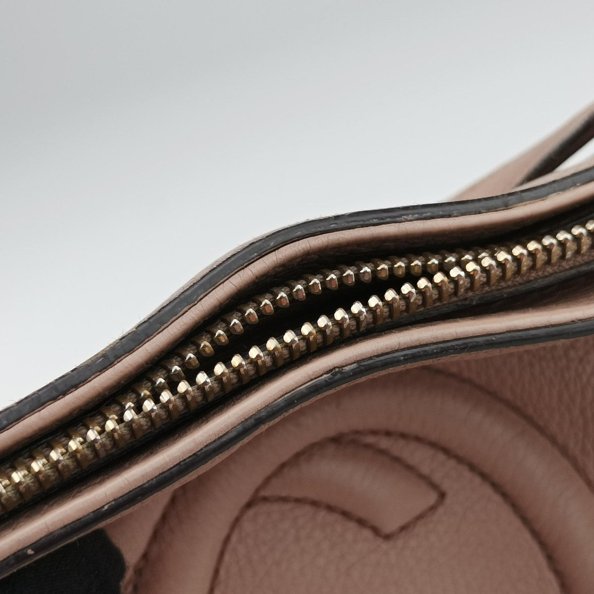 Soho Pink Leather 369176 Lot number unknownソーホー ピンク レザー 369176 製番不明