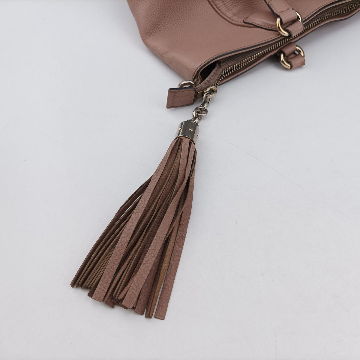 Soho Pink Leather 369176 Lot number unknownソーホー ピンク レザー 369176 製番不明