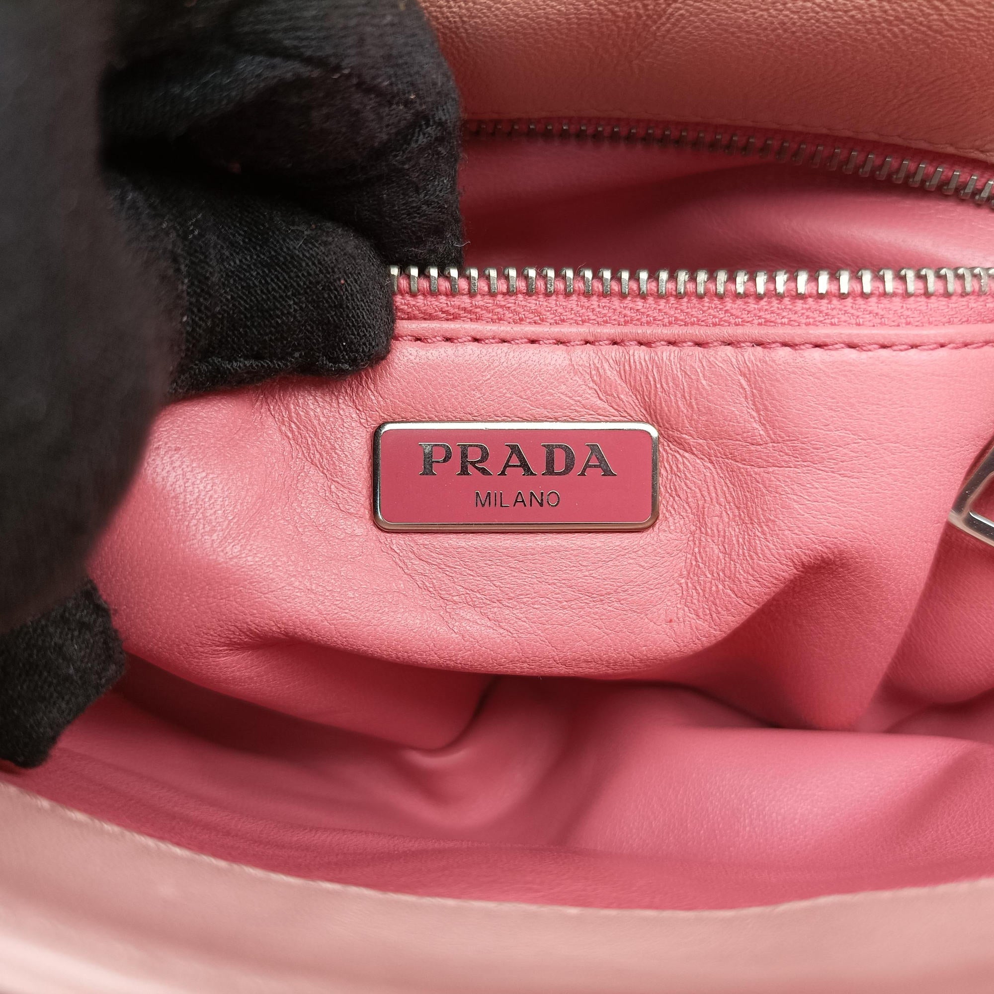Fuoco Nappa Gaufre Pink Nappa Leather 1BD009 233フオコ ナッパ ゴーフル ピンク ナッパレザー 1BD009 233