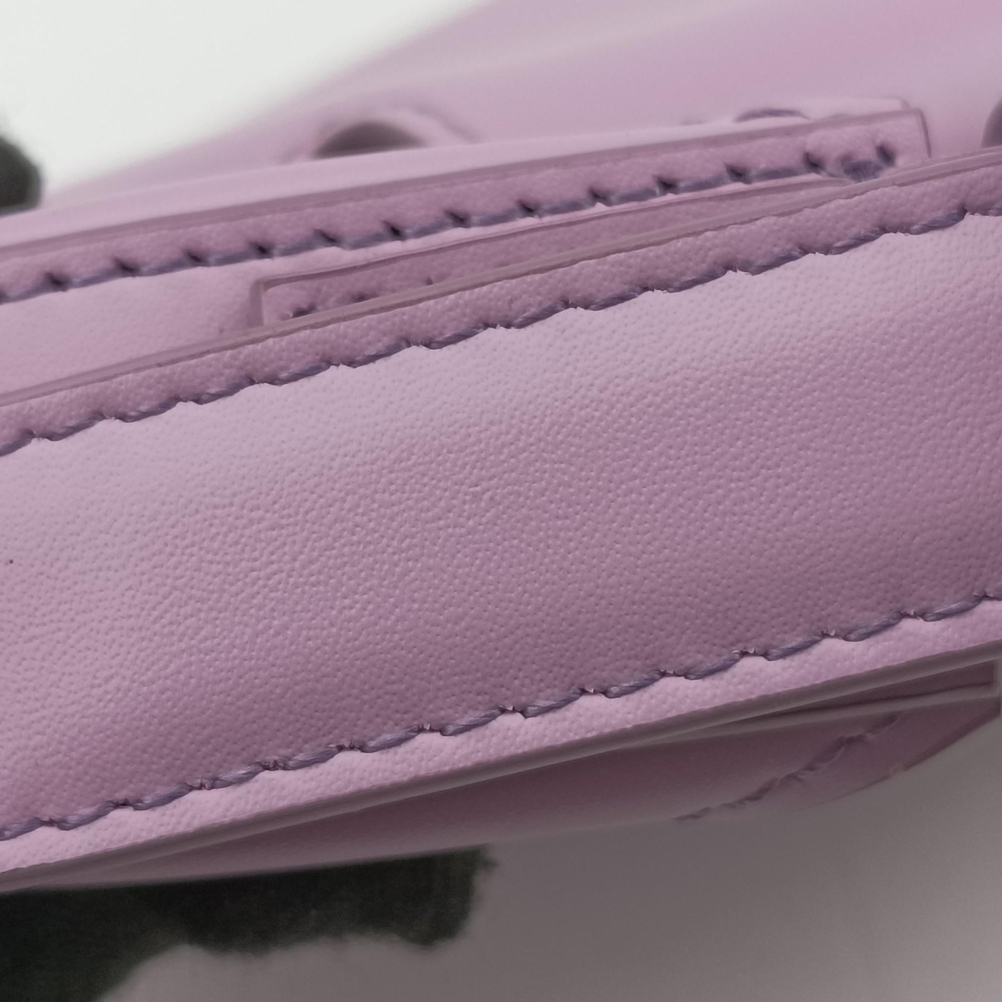 Cookie Mini Purple Leather 8BS065 8BS065.AKMN.228.0501クッキーミニ パープル レザー 8BS065 8BS065.AKMN.228.0501