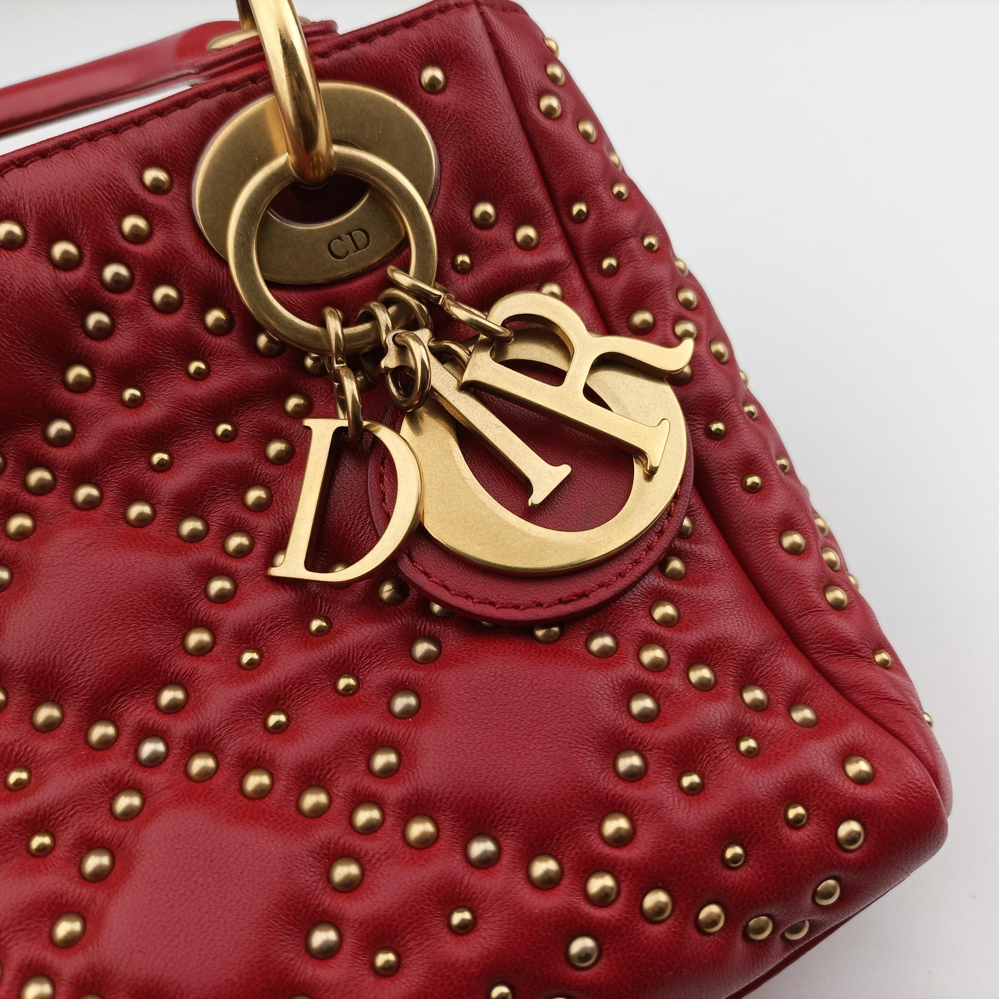 Lady Dior Red lambskin 28-MA-0117レディディオール レッド ラムスキン 28-MA-0117