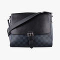 Newport Messenger PM black×navy Damier Cobalt N41587 DR2116ニューポート メッセンジャーPM ブラック×ネイビー ダミエ コバルト N41587 DR2116