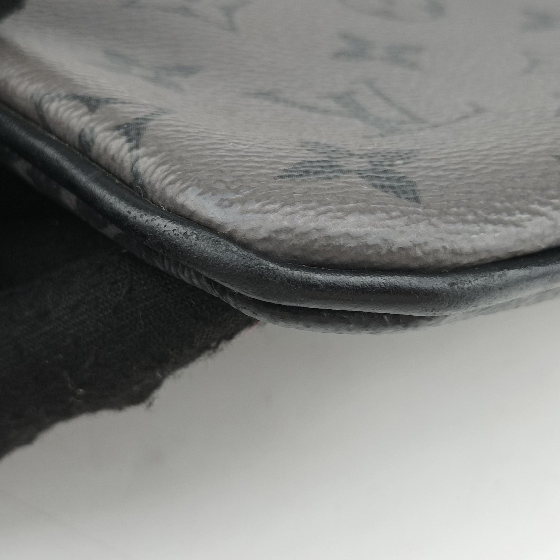 Trio Messenger black Monogram Eclipse Reverse M69443 IC Chipトリオ メッセンジャー ブラック モノグラム エクリプス リバース M69443 ICチップ
