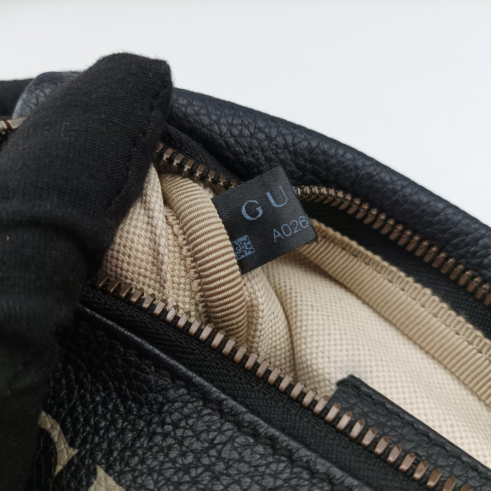 Print Black Leather 527792 A026059973グッチプリント ブラック レザー 527792 A026059973