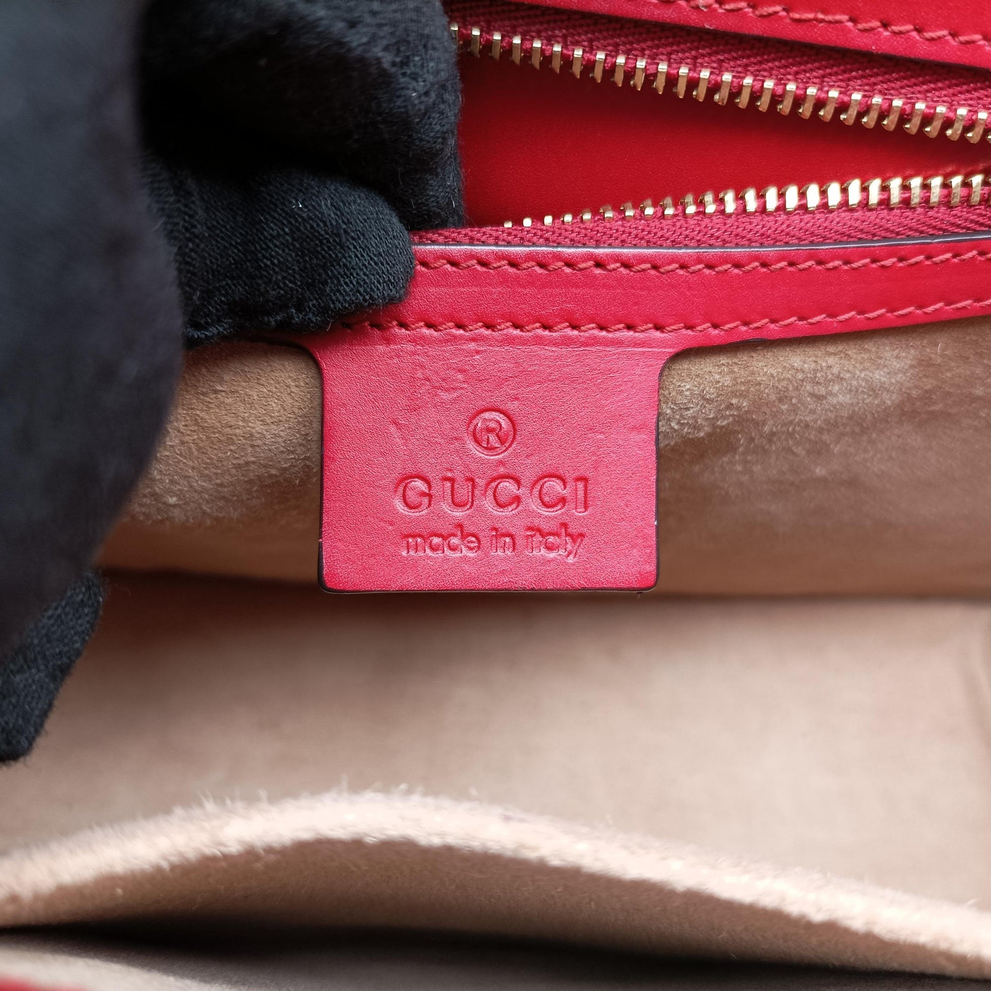 Sylvie Red Leather 421882 E020457900シルヴィ レッド レザー 421882 E020457900