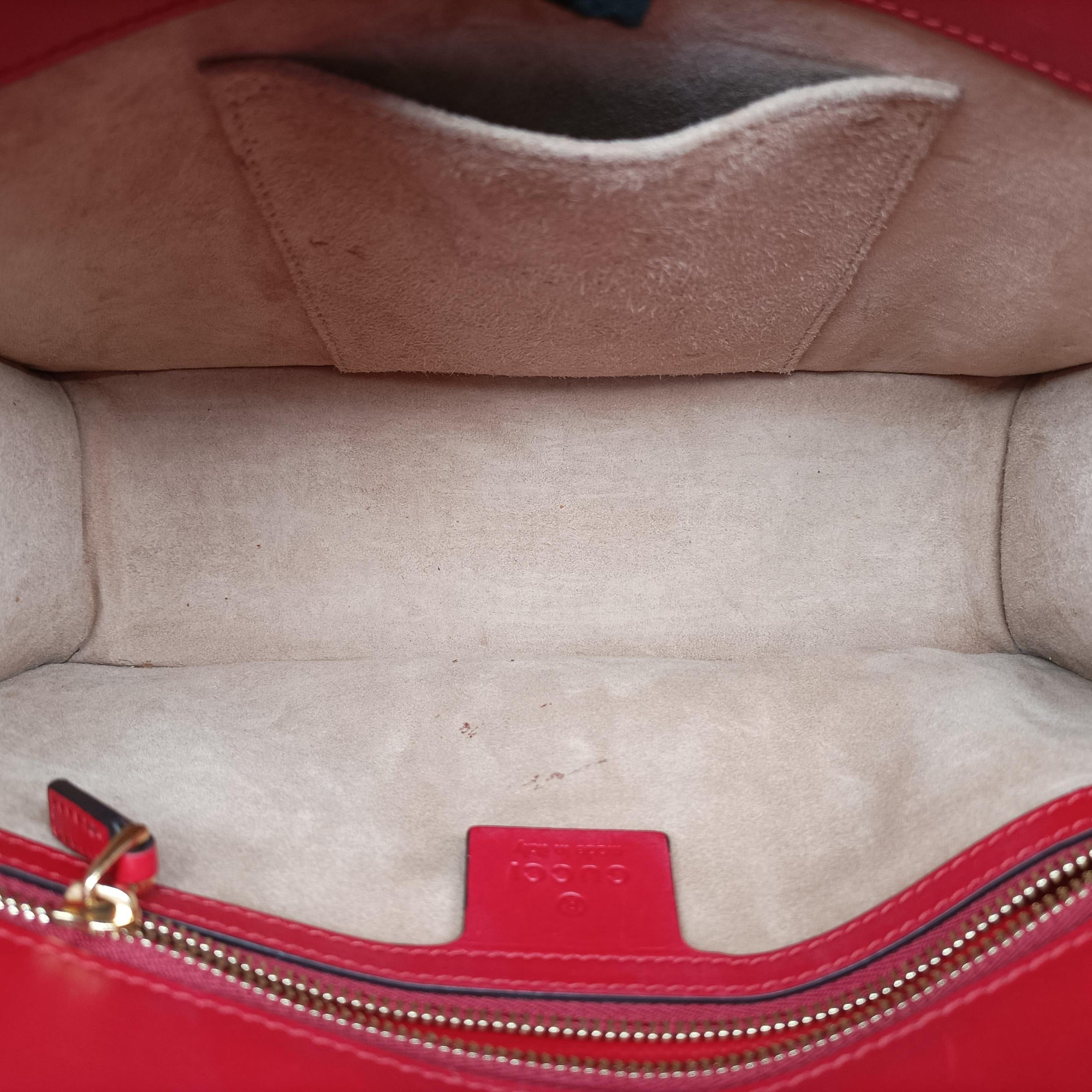 Sylvie Red Leather 421882 E020457900シルヴィ レッド レザー 421882 E020457900