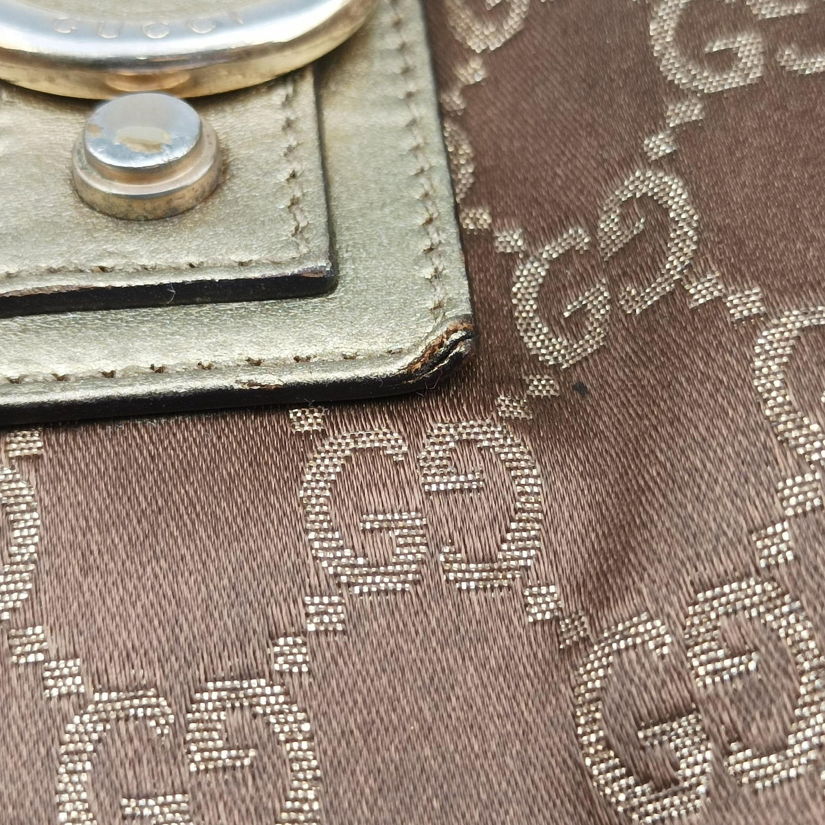 Pre-owned Gucci Abbey line Brown × Gold Leather×canvas 141472 shoulderbag | stylenewstar