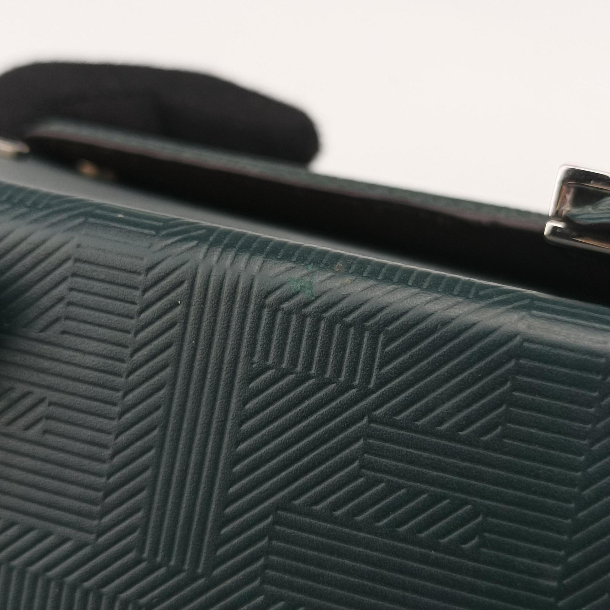 Soft Trunk Green Leather 7VA565 7VA565-AJF4-239-10429ソフトトランク グリーン レザー 7VA565 7VA565-AJF4-239-10429