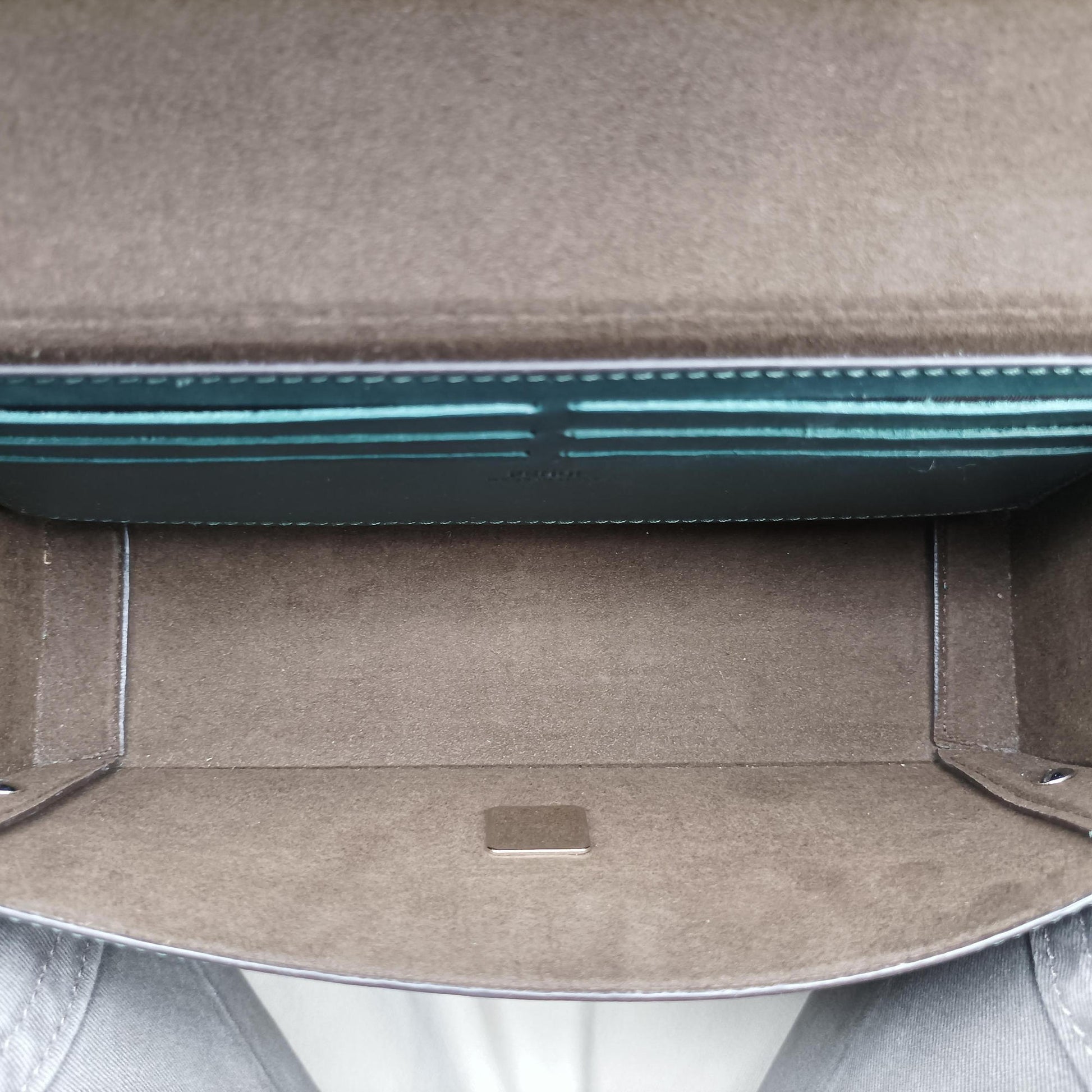Soft Trunk Green Leather 7VA565 7VA565-AJF4-239-10429ソフトトランク グリーン レザー 7VA565 7VA565-AJF4-239-10429