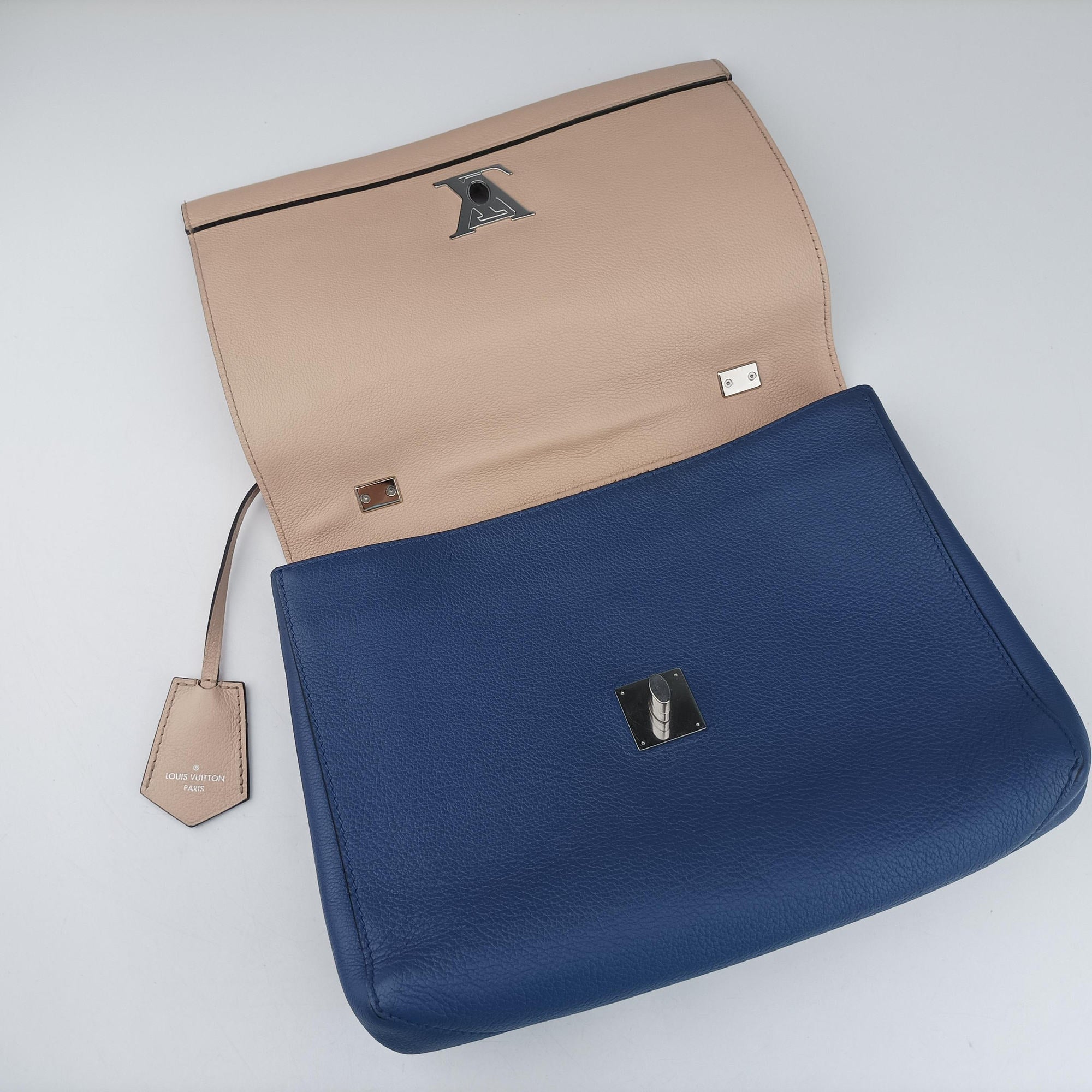 Lockme II Denim Blue × Cream Taurillon leather M41793 FL0186ロックミーII デニムブルー × クリーム トリヨンレザー M41793 FL0186