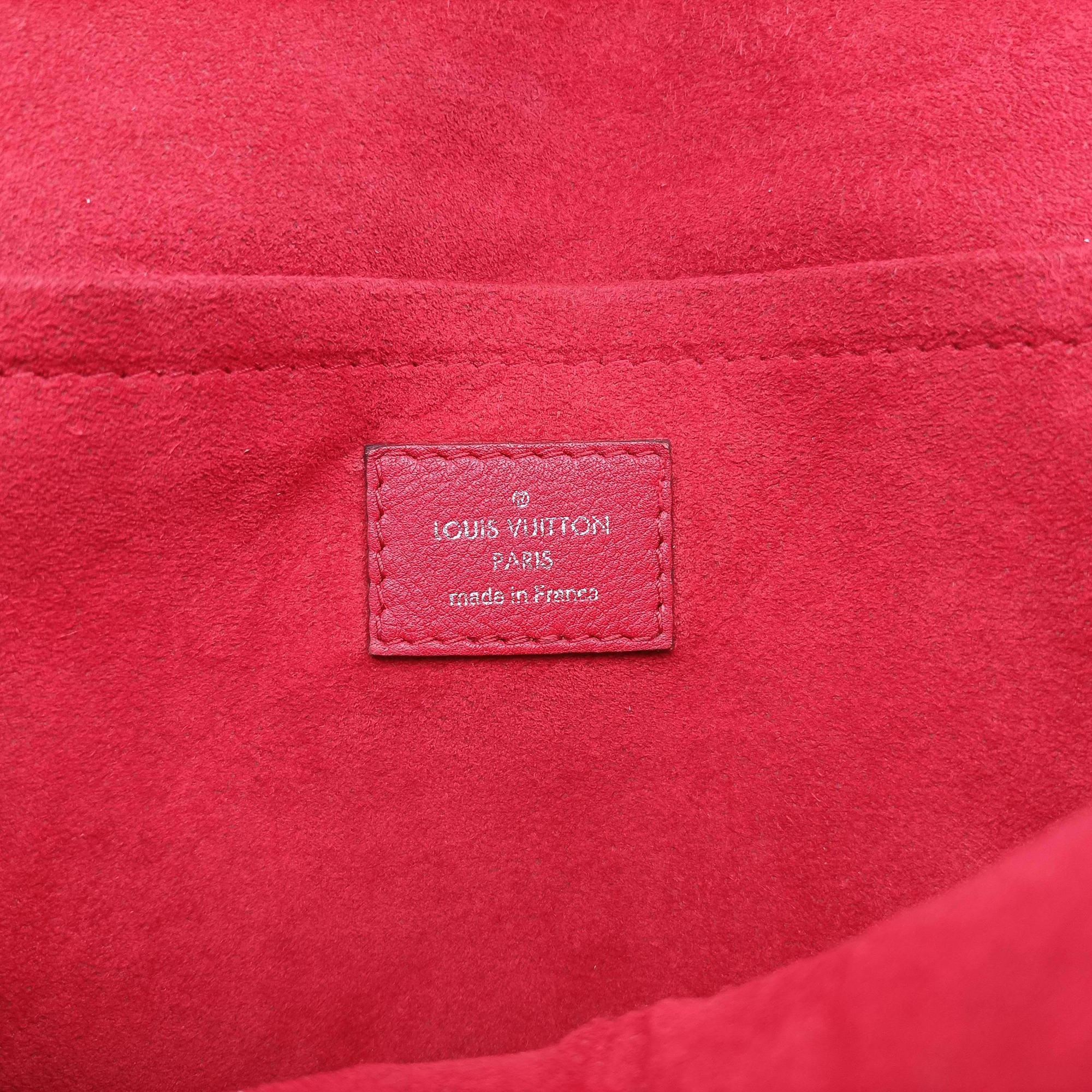 Pre-owned Louis Vuitton MyLockme BB Ruby Leather M51419 shoulderbag | stylenewstar
