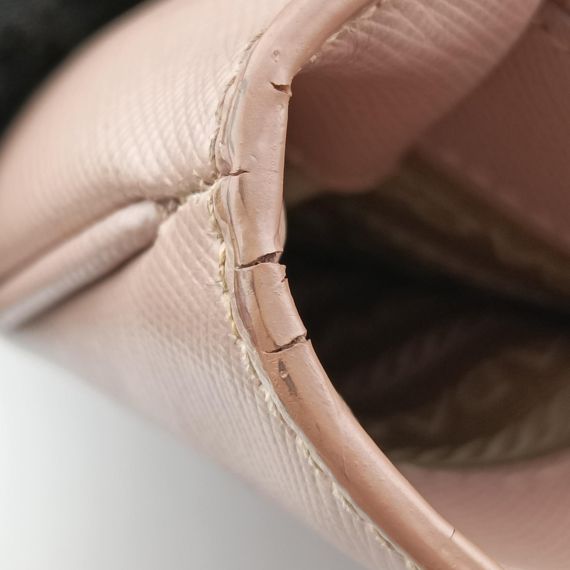 Galleria Pink SAFFIANO Leather BN1786 31/H 173ガレリア ピンク サフィアーノレザー BN1786 31/H 173