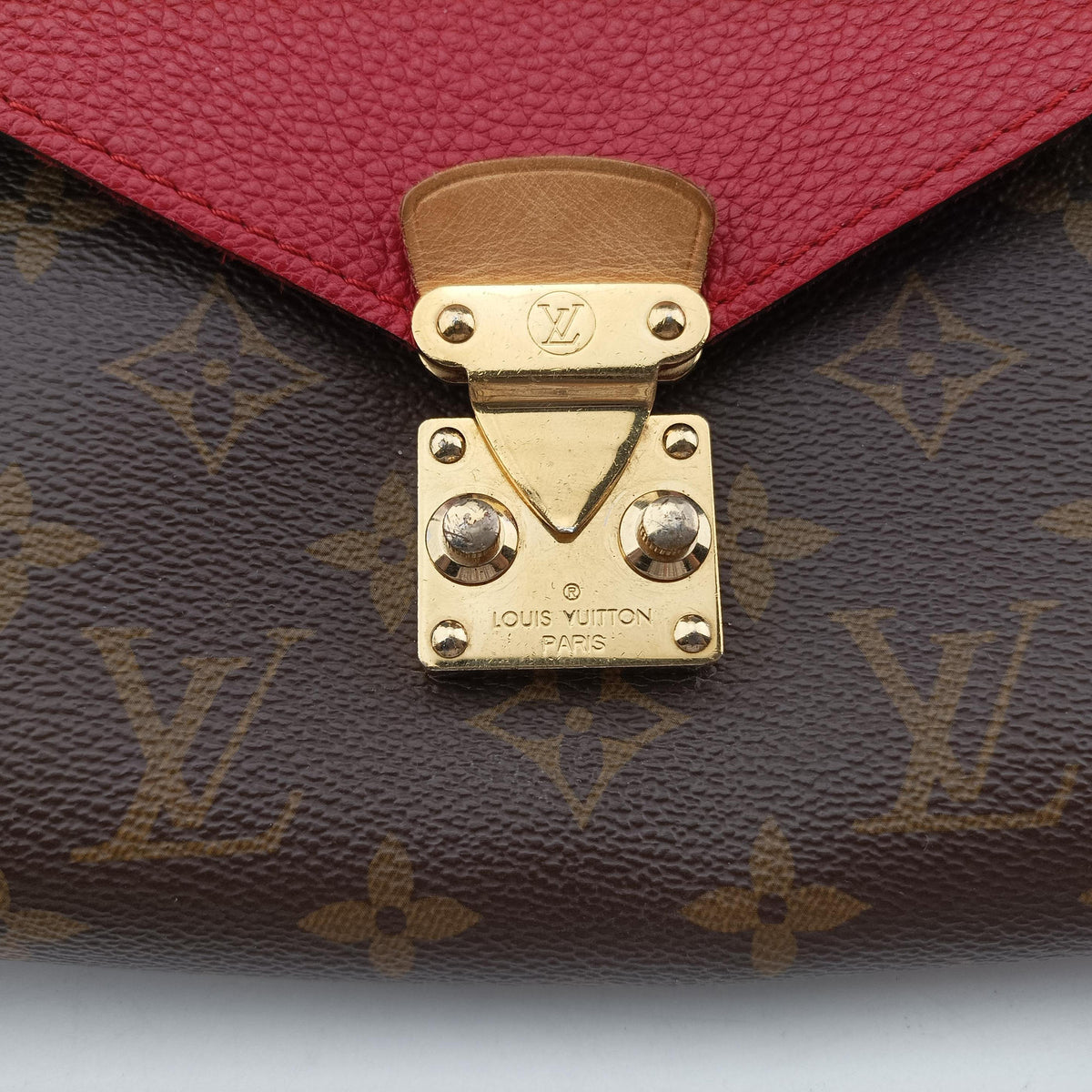 PALLAS Chain Brown×CERISE Monogram Canvas×calf leather M41201 CA4196パラス チェーン モノグラム/ブラウン×スリーズ モノグラムキャンバス×カーフレザー M41201 CA4196
