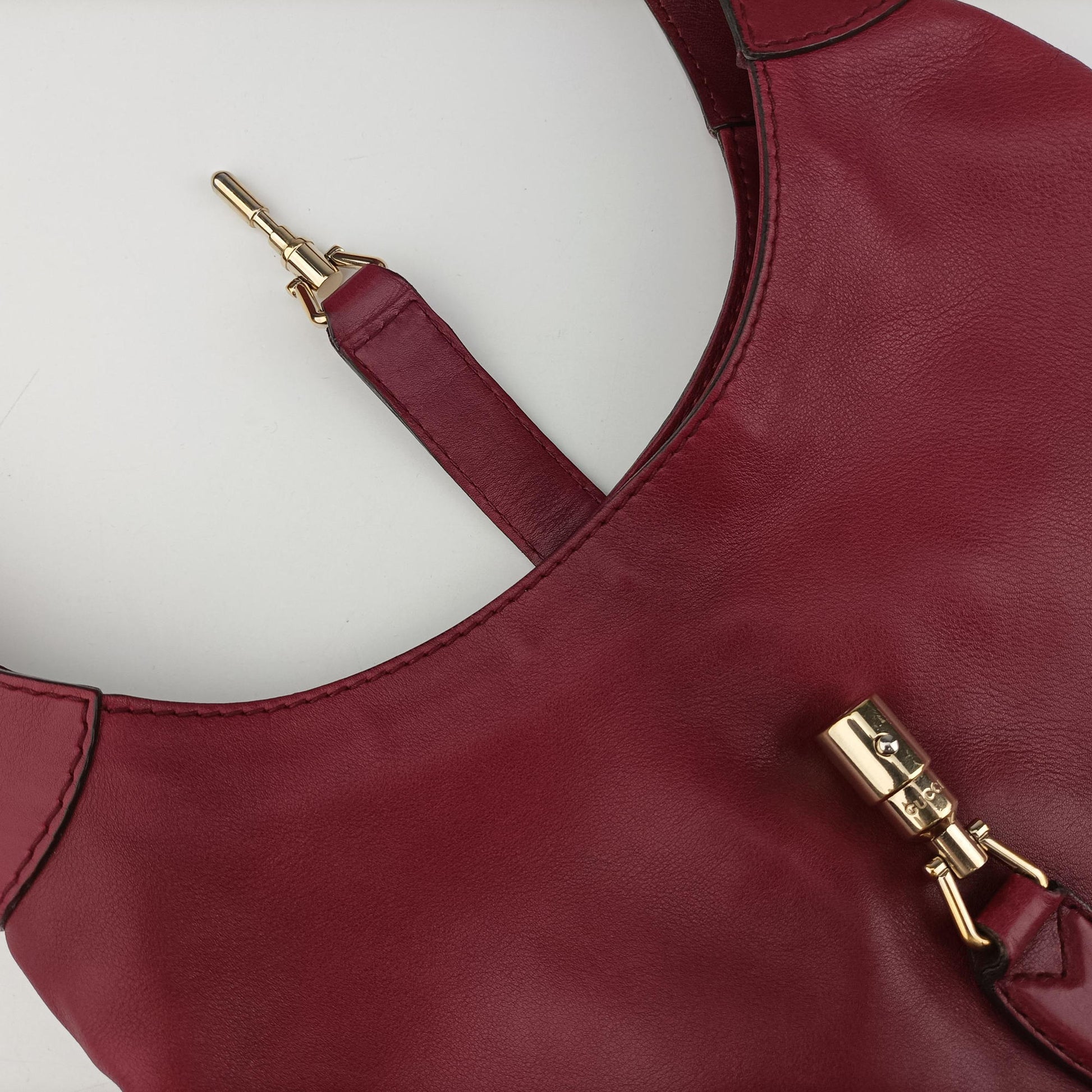 Jackie Flora Hobo Burgundy Leather 277520 D010195941ニュージャッキー ワインレッド レザー 277520 D010195941