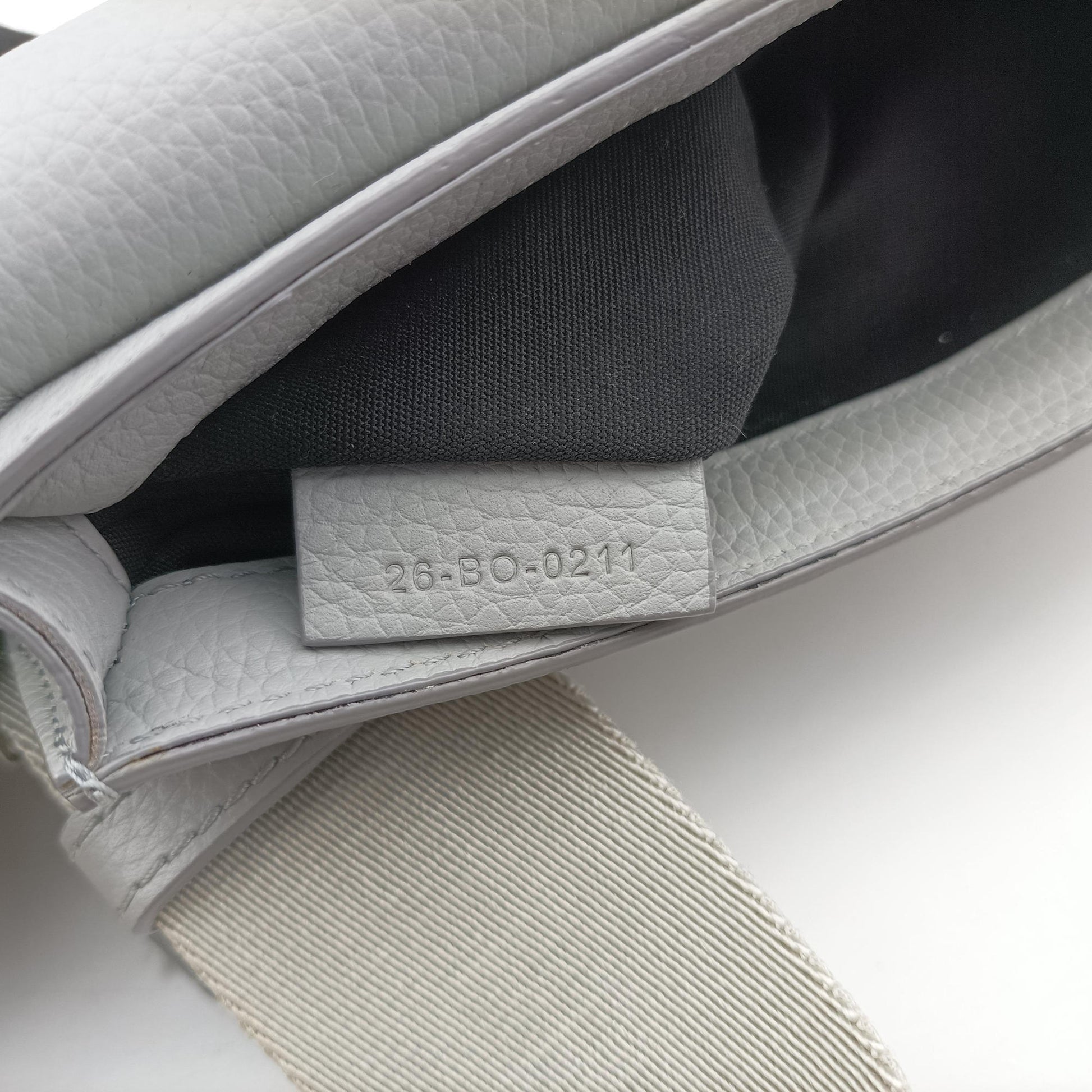 Saddle Gray leather 26-BO-0211 IC Chipサドル グレー レザー 26-BO-0211 ICチップ