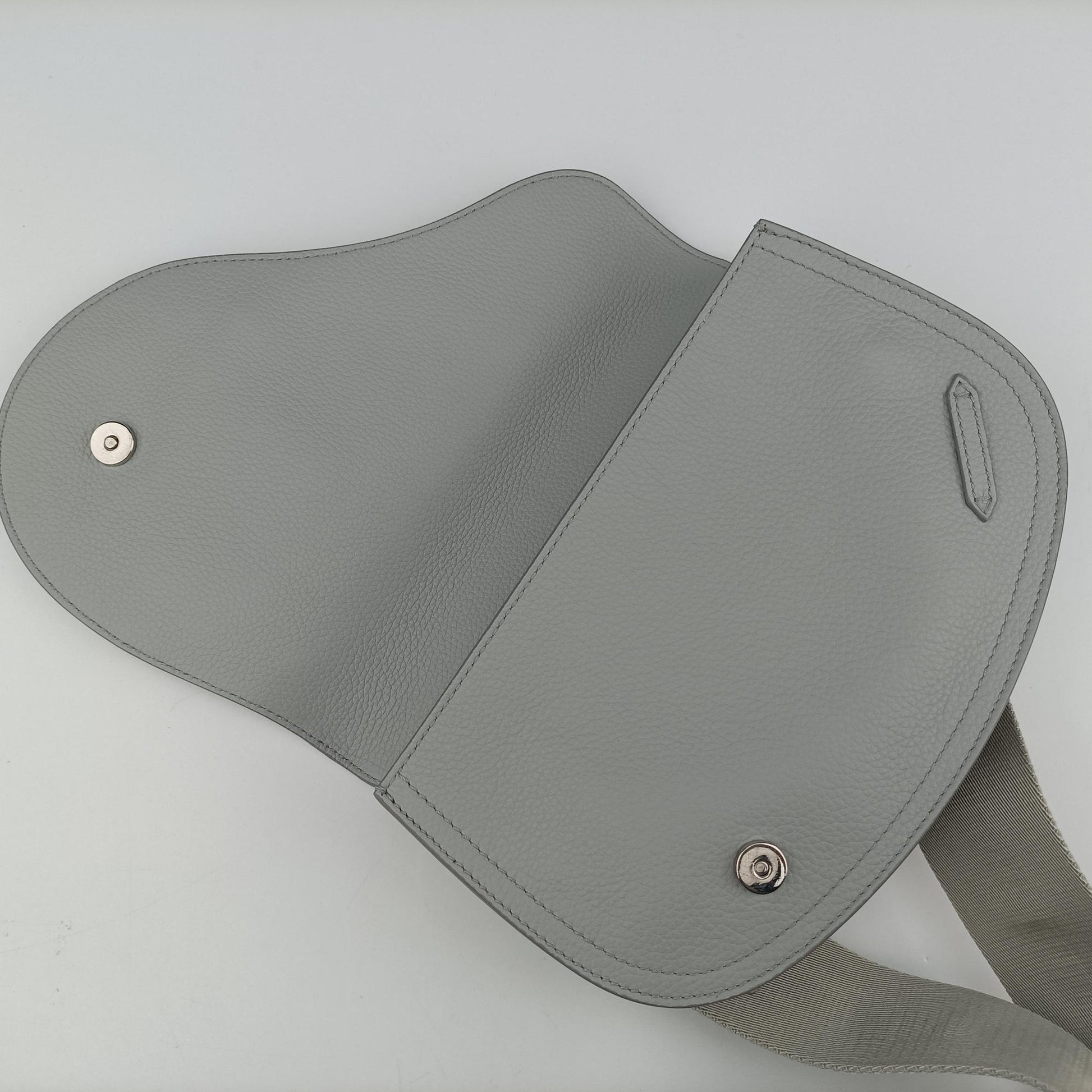 Saddle Gray leather 26-BO-0211 IC Chipサドル グレー レザー 26-BO-0211 ICチップ