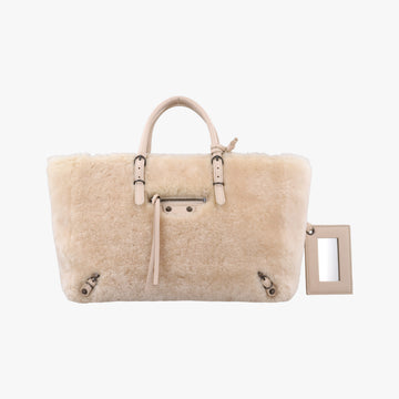PAPIER A6 Beige Mouton 410288.2780.Y.002123ペーパーA6 ベージュ ムートン 410288.2780.Y.002123