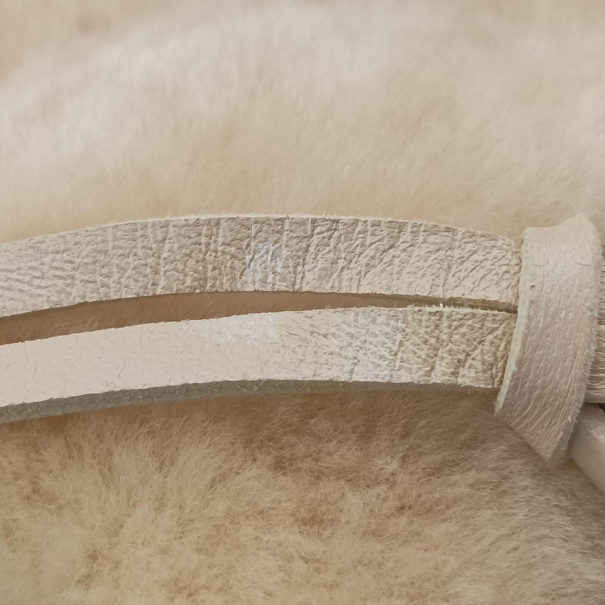 PAPIER A6 Beige Mouton 410288.2780.Y.002123ペーパーA6 ベージュ ムートン 410288.2780.Y.002123