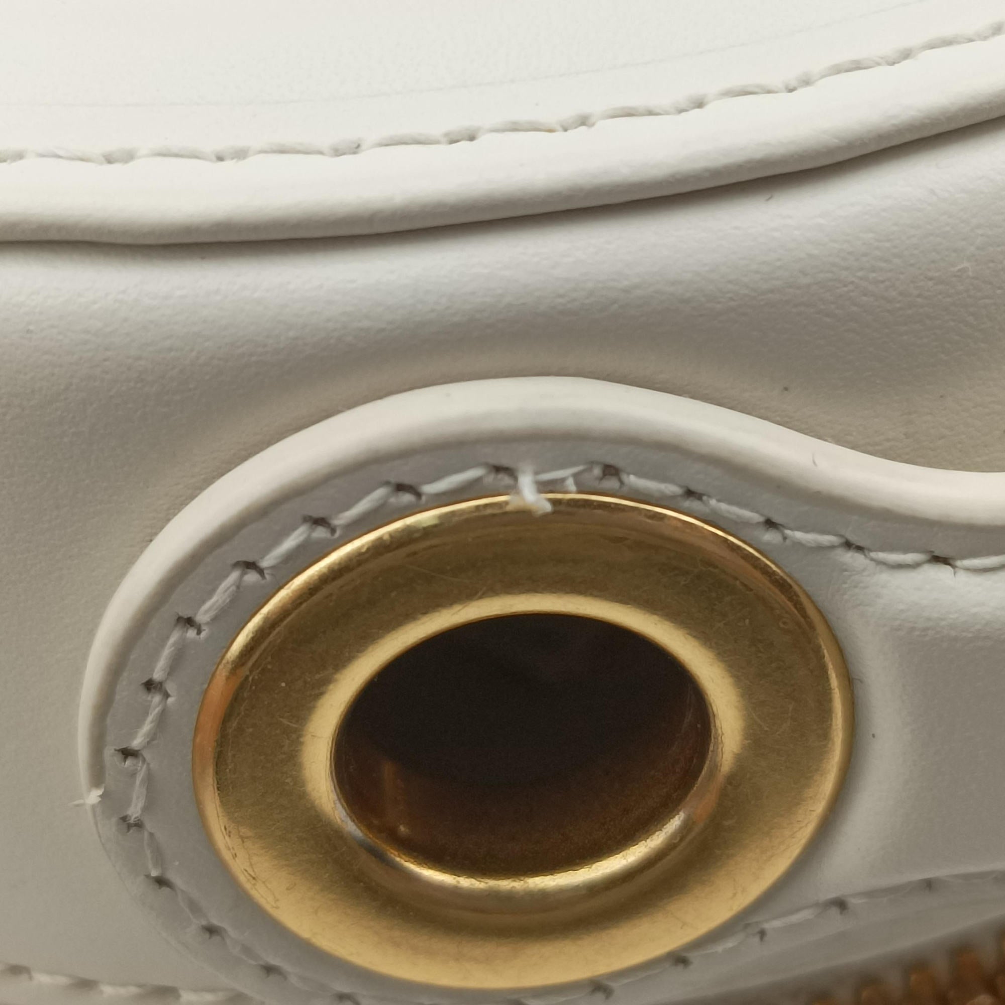 Oval Camera Bag White Leather 43-MA-0253オーバル カメラバッグ ホワイト レザー 43-MA-0253