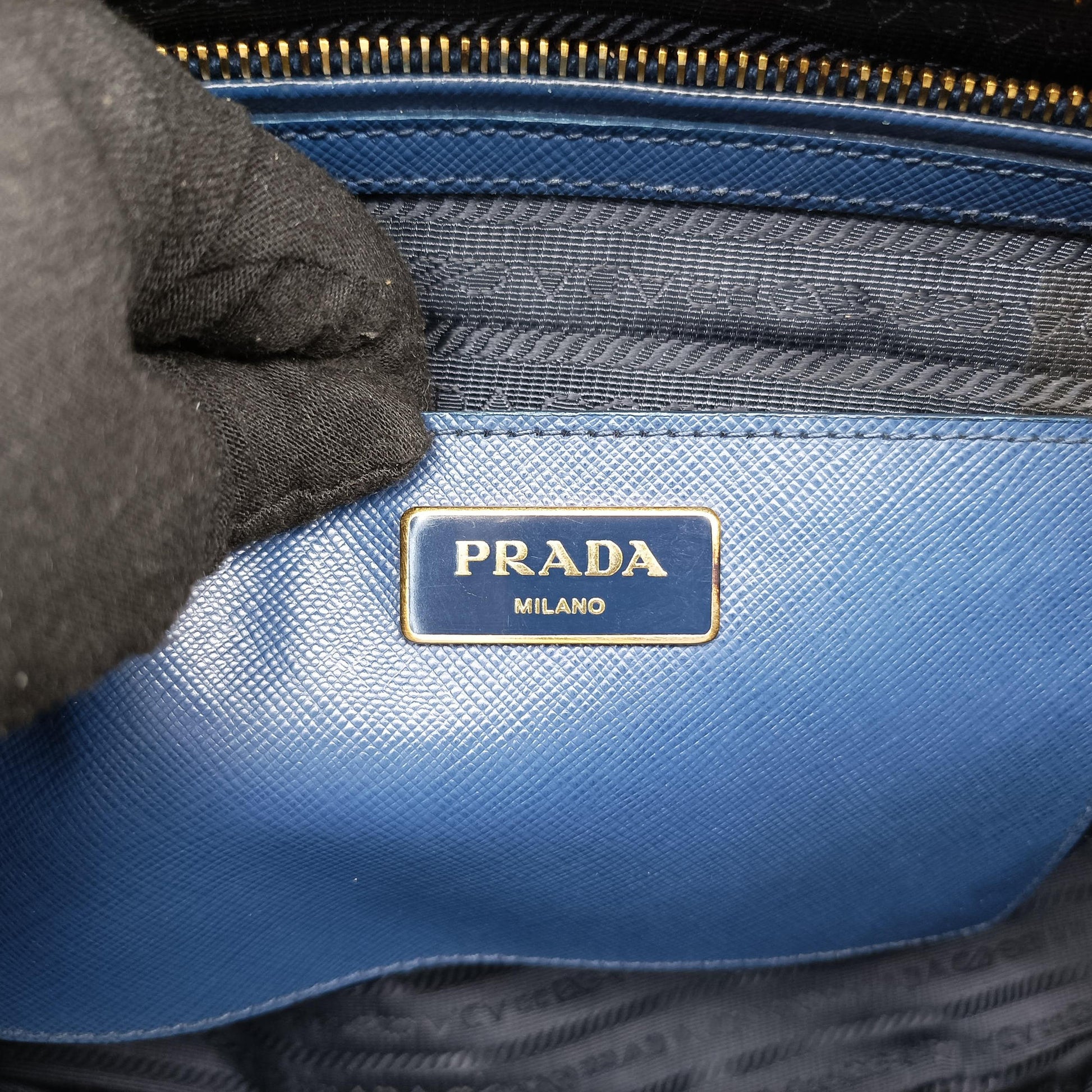 Galleria Blue SAFFIANO Leather BN1786 25ガレリア ブルー サフィアーノレザー BN1786 25