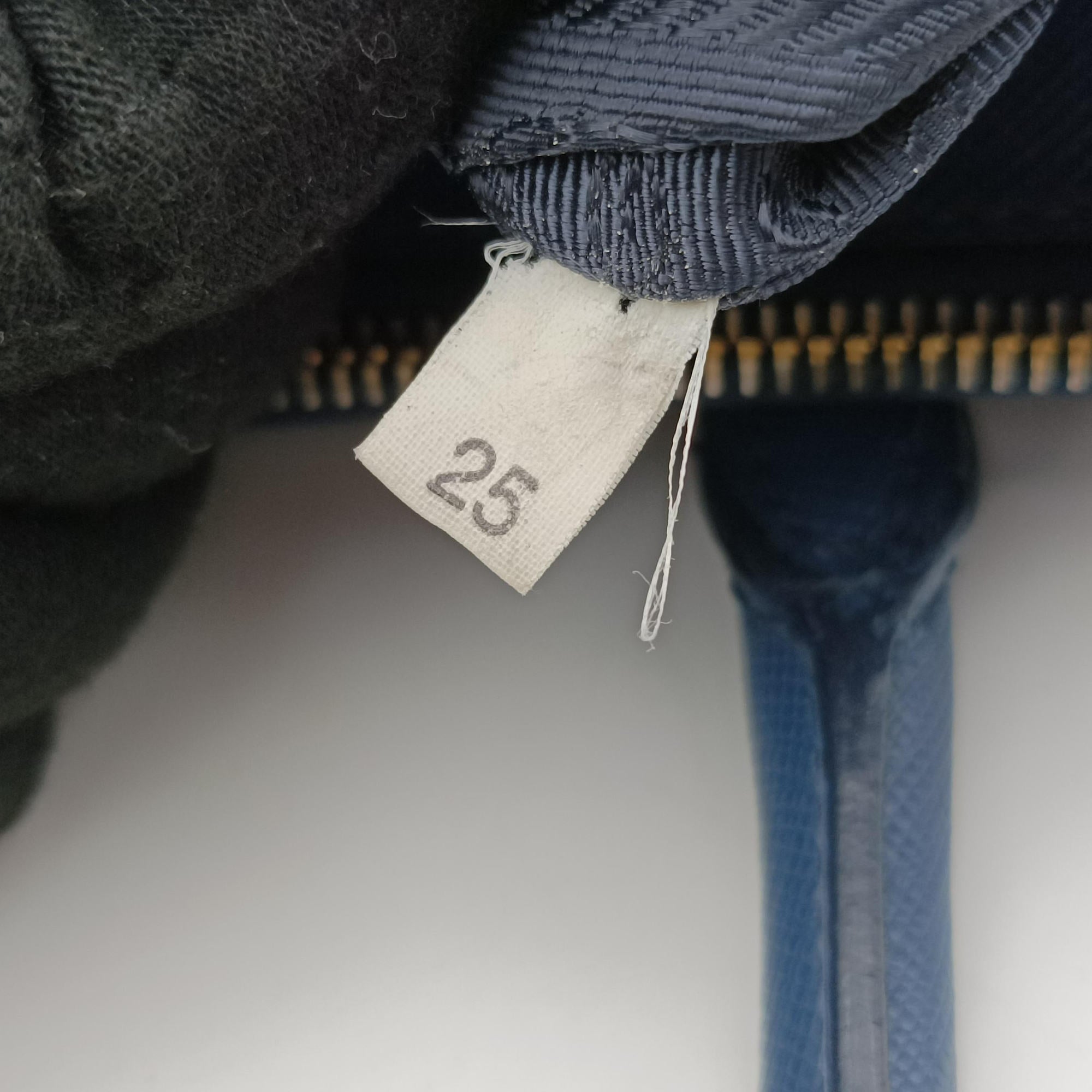 Galleria Blue SAFFIANO Leather BN1786 25ガレリア ブルー サフィアーノレザー BN1786 25