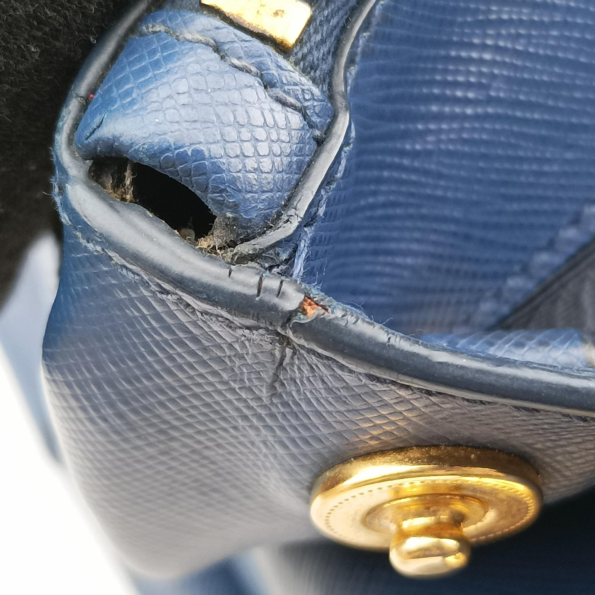 Galleria Blue SAFFIANO Leather BN1786 25ガレリア ブルー サフィアーノレザー BN1786 25